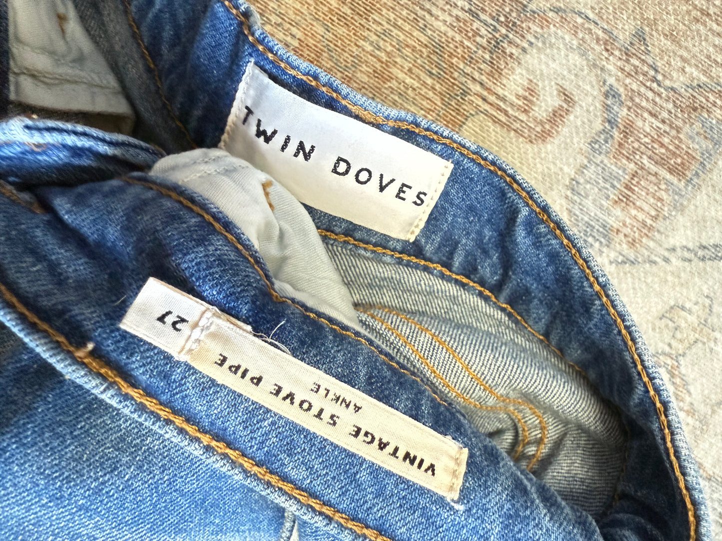 Twin Doves Vintage Stove Pipe HR Jeans (27x26)