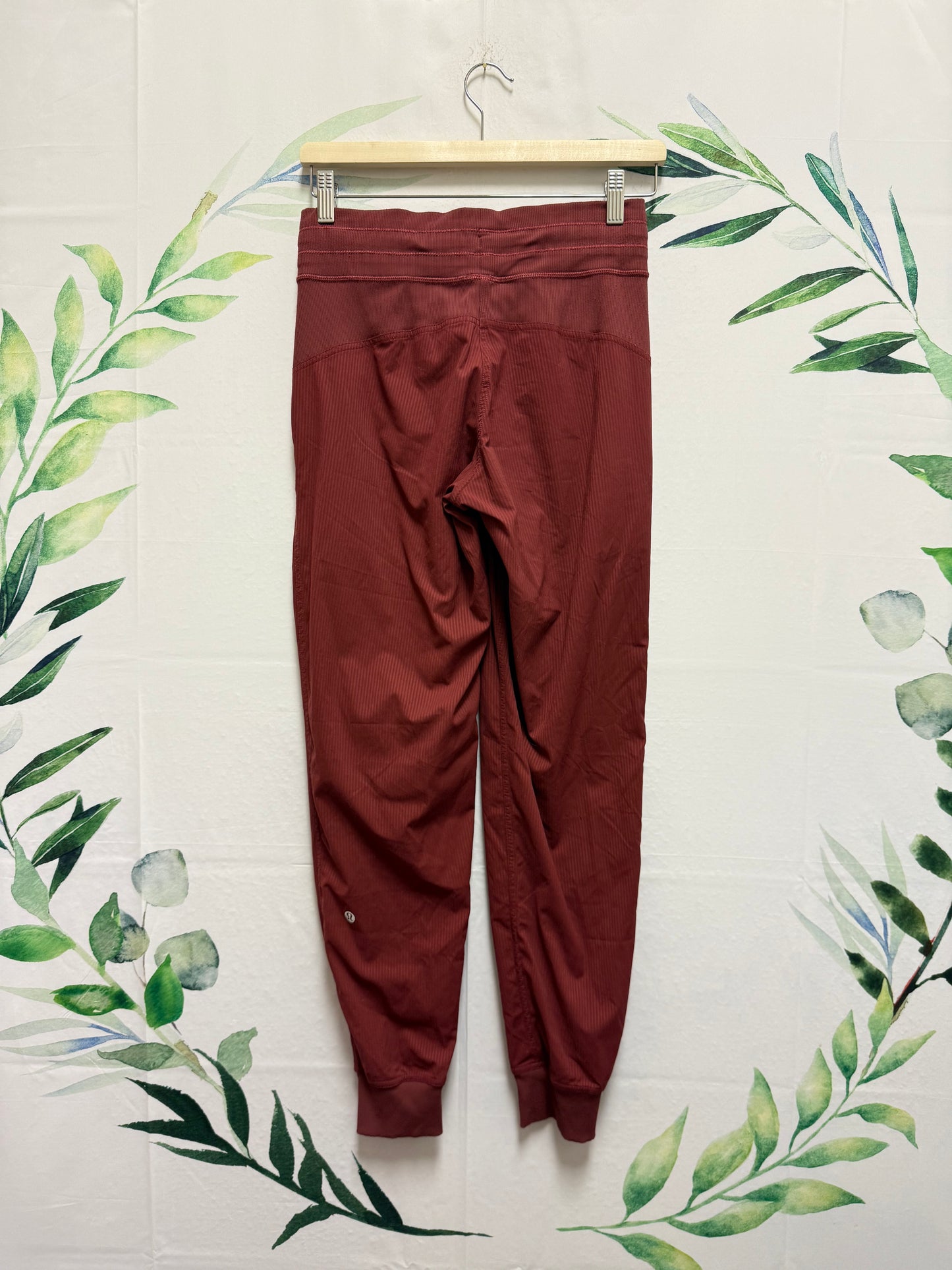 Lululemon Dance Studio MR Jogger 28” (4)