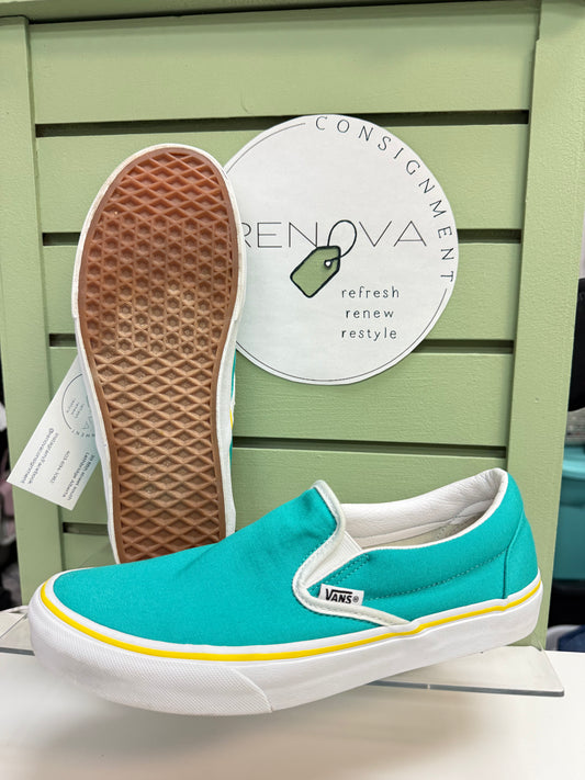 Vans Classic Slip On Sneakers (Mens 8.5/Womens 11)