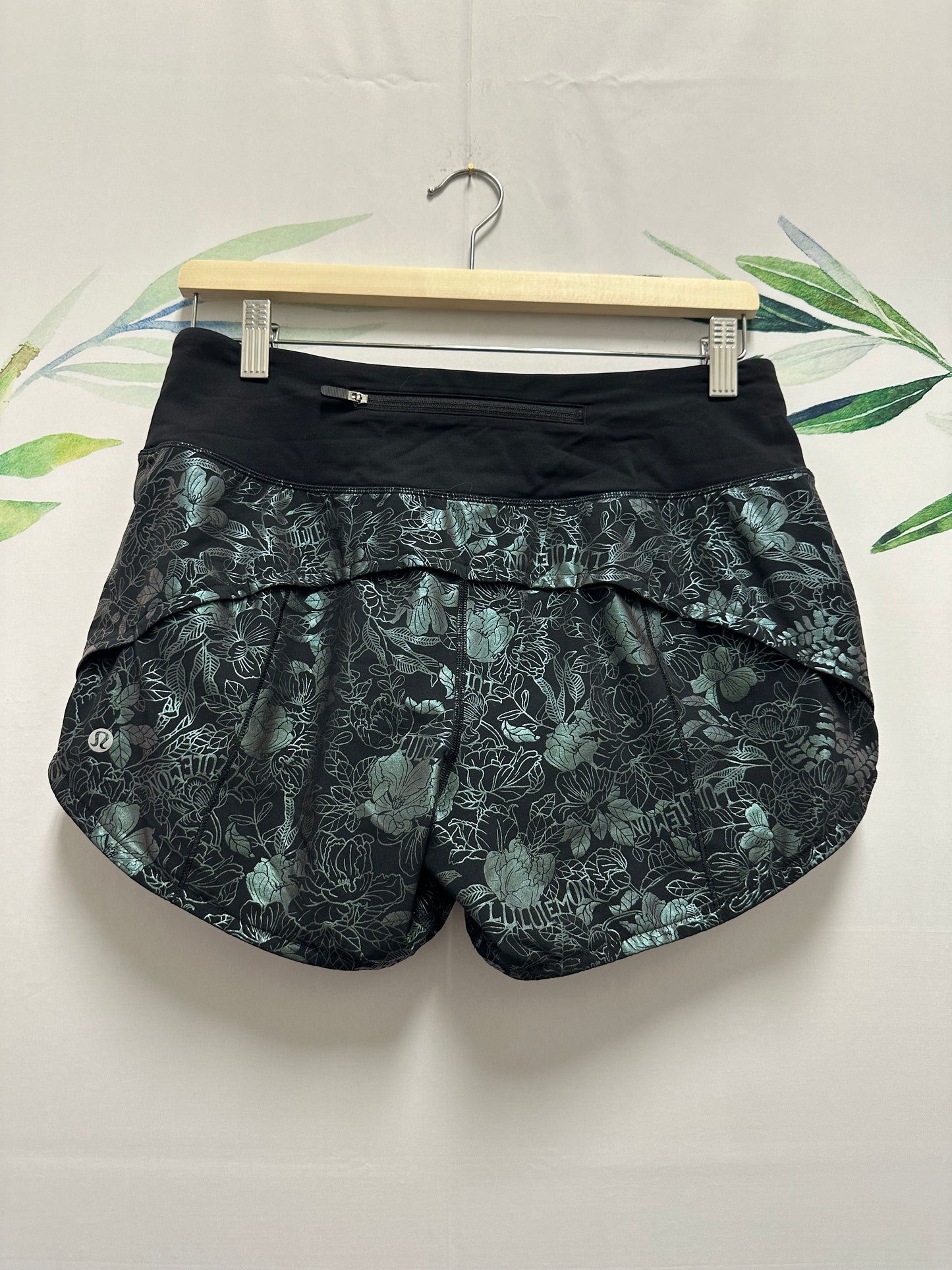 Lululemon Speed Up Short MR 4” (6)