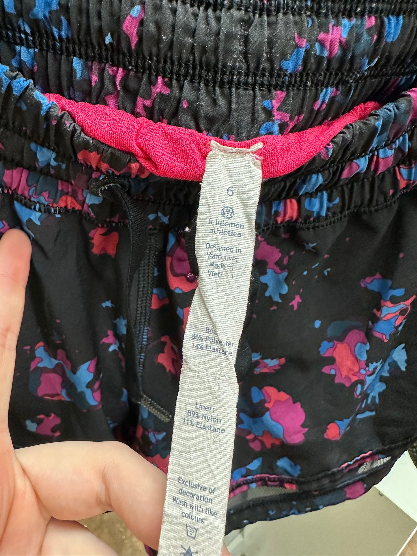 Lululemon Make a Move Short 2.5” (6)