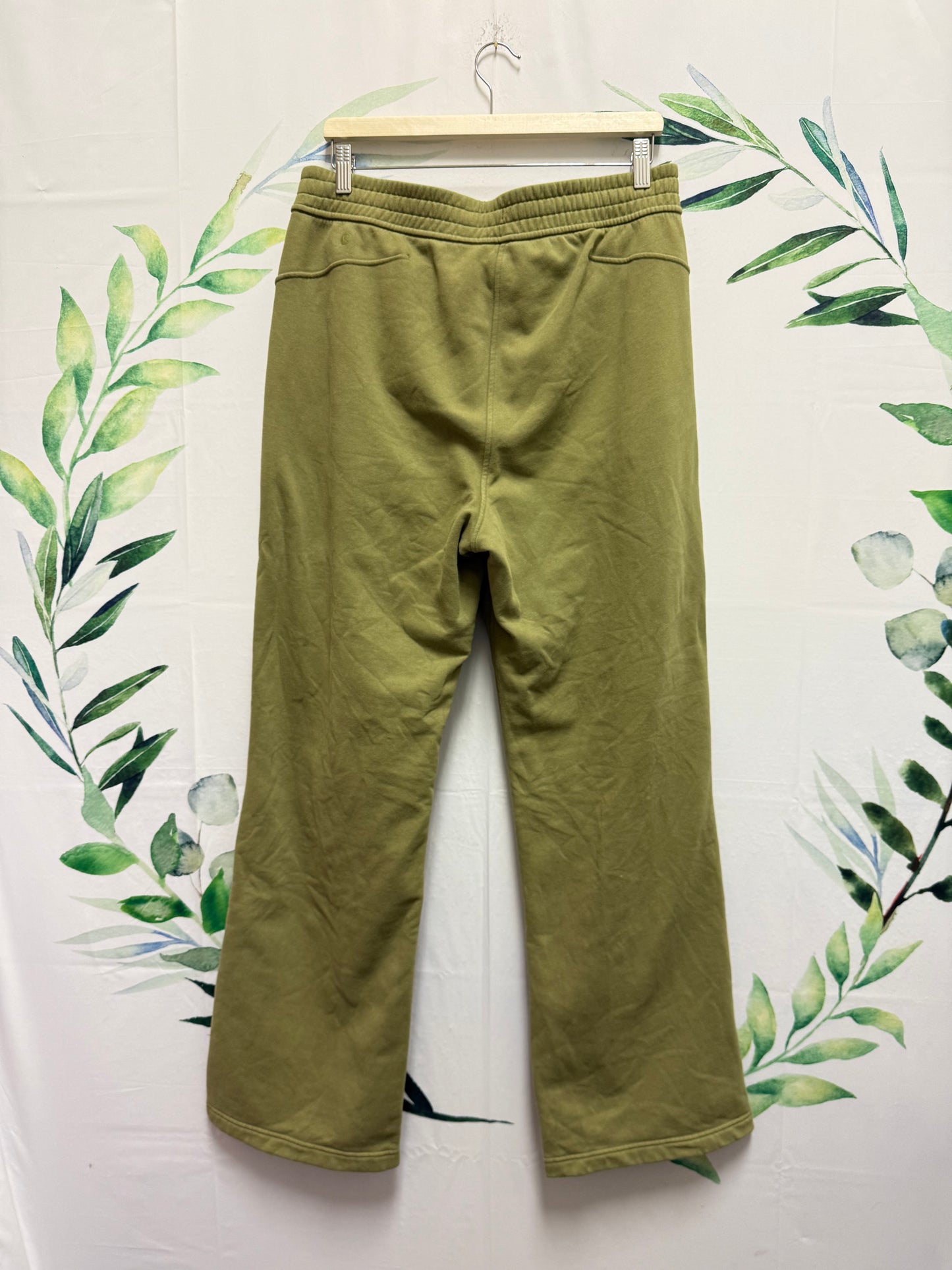 Lululemon Loungeful Straight Leg HR Pant (12)