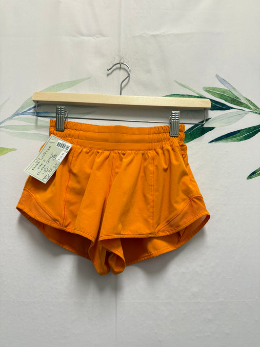 Lululemon Hotty Hot Short LR 2.5” (2)