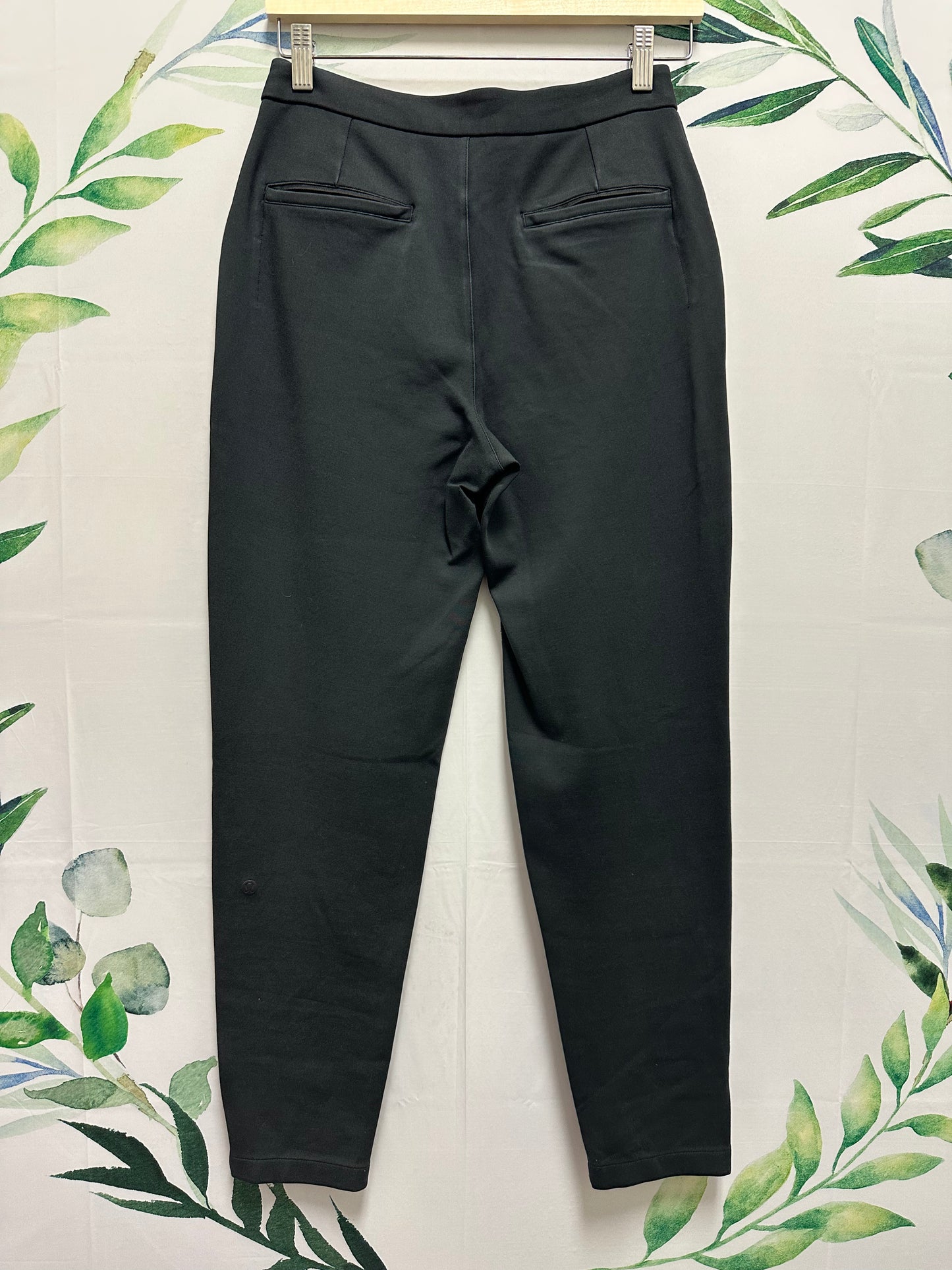 Lululemon City Trek Trouser  28” (4)