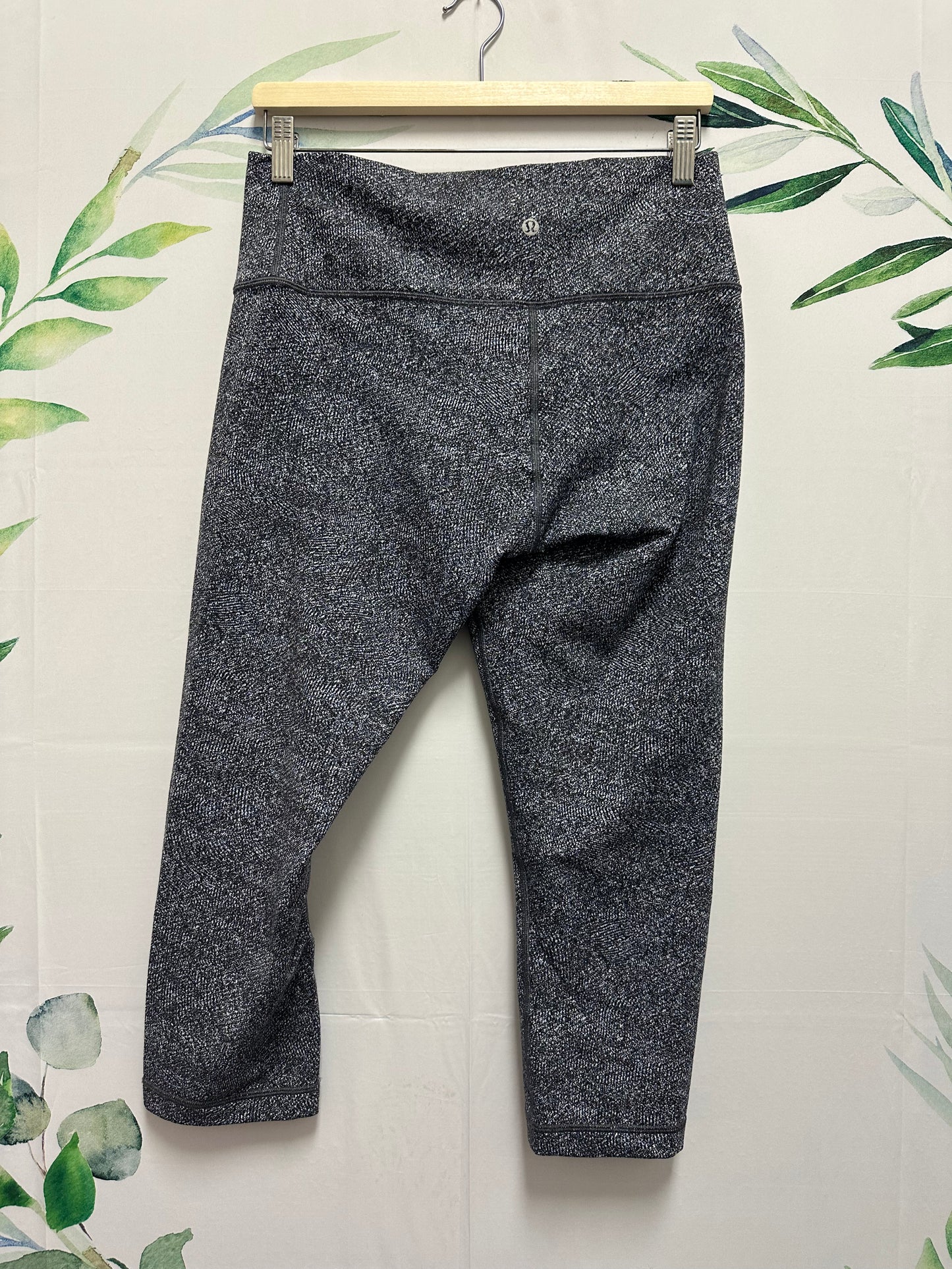 Lululemon Wunder Under HR Crop 21” (12)