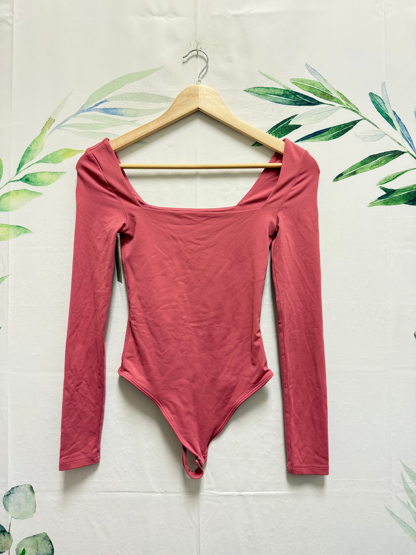 Aritzia Babaton Contour Squareneck Longsleeve Bodysuit (XS)