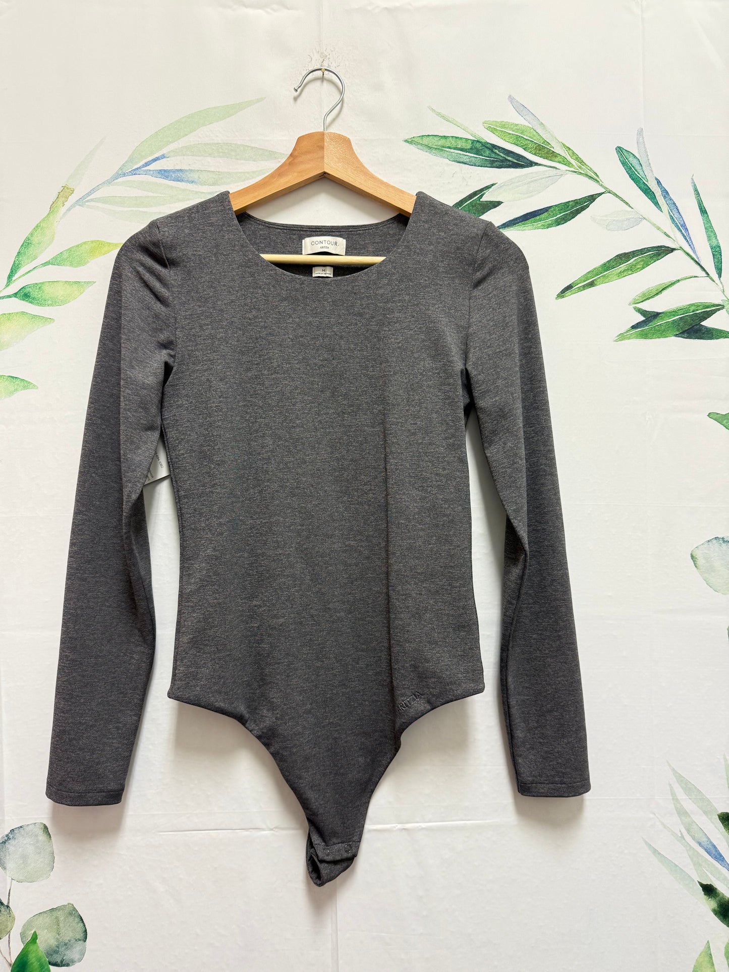 Aritzia Contour Prosperity Longsleeve Bodysuit (M)
