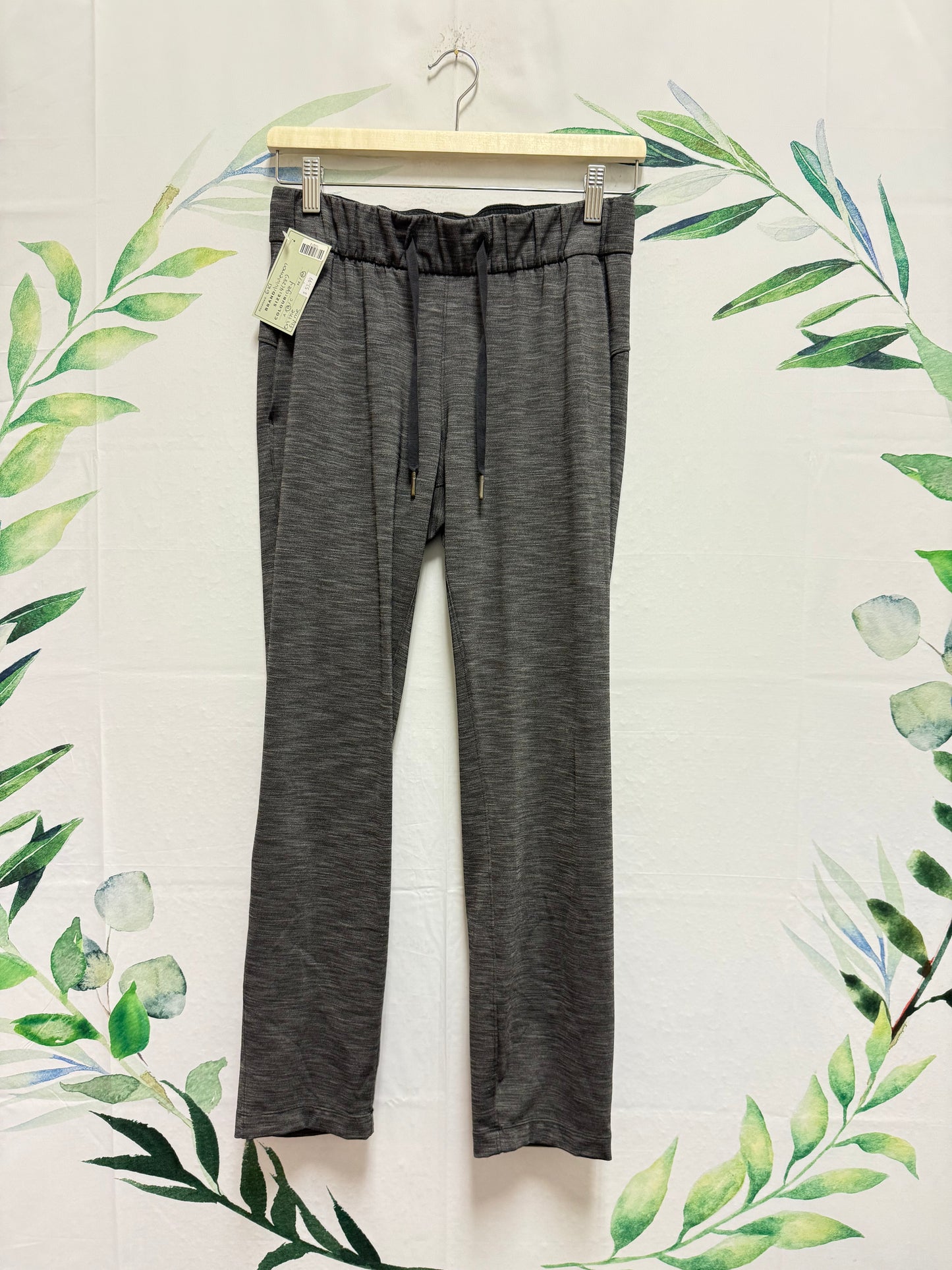 Lululemon On The Fly MR Pant 28” (4)
