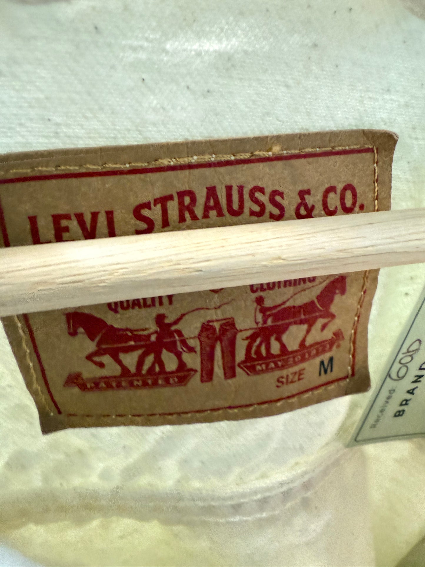 Levi’s Trucker Jacket (M)