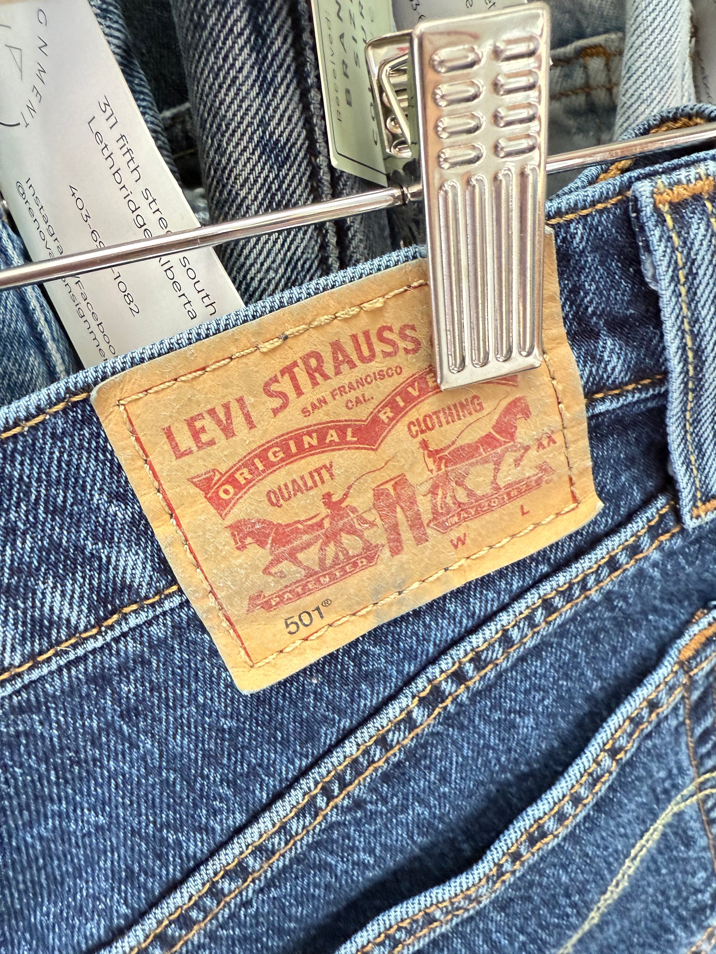 Levi’s 501 Shorts (26)