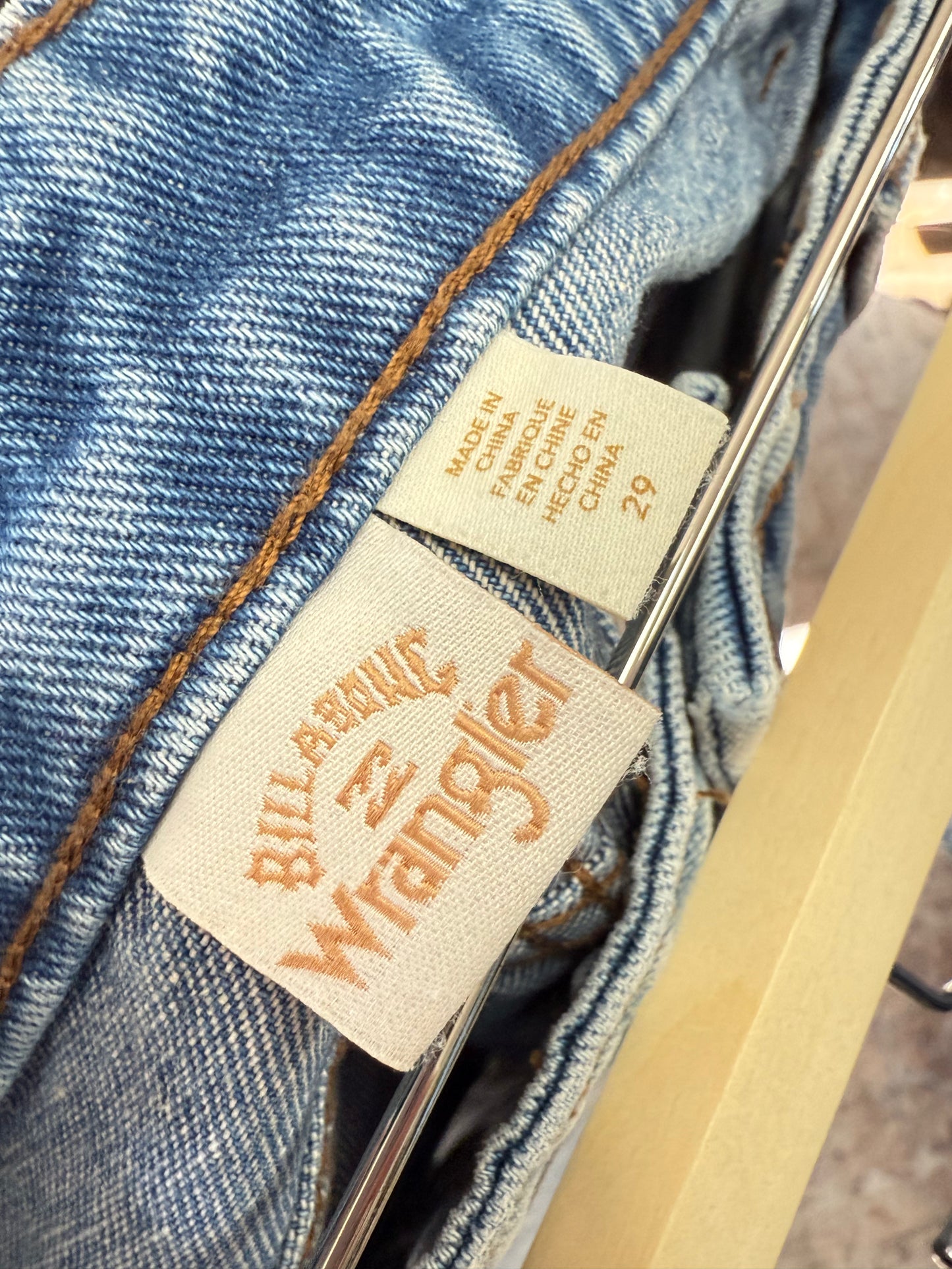 Wrangler X Billabong Cutoff HR Shorts (29)