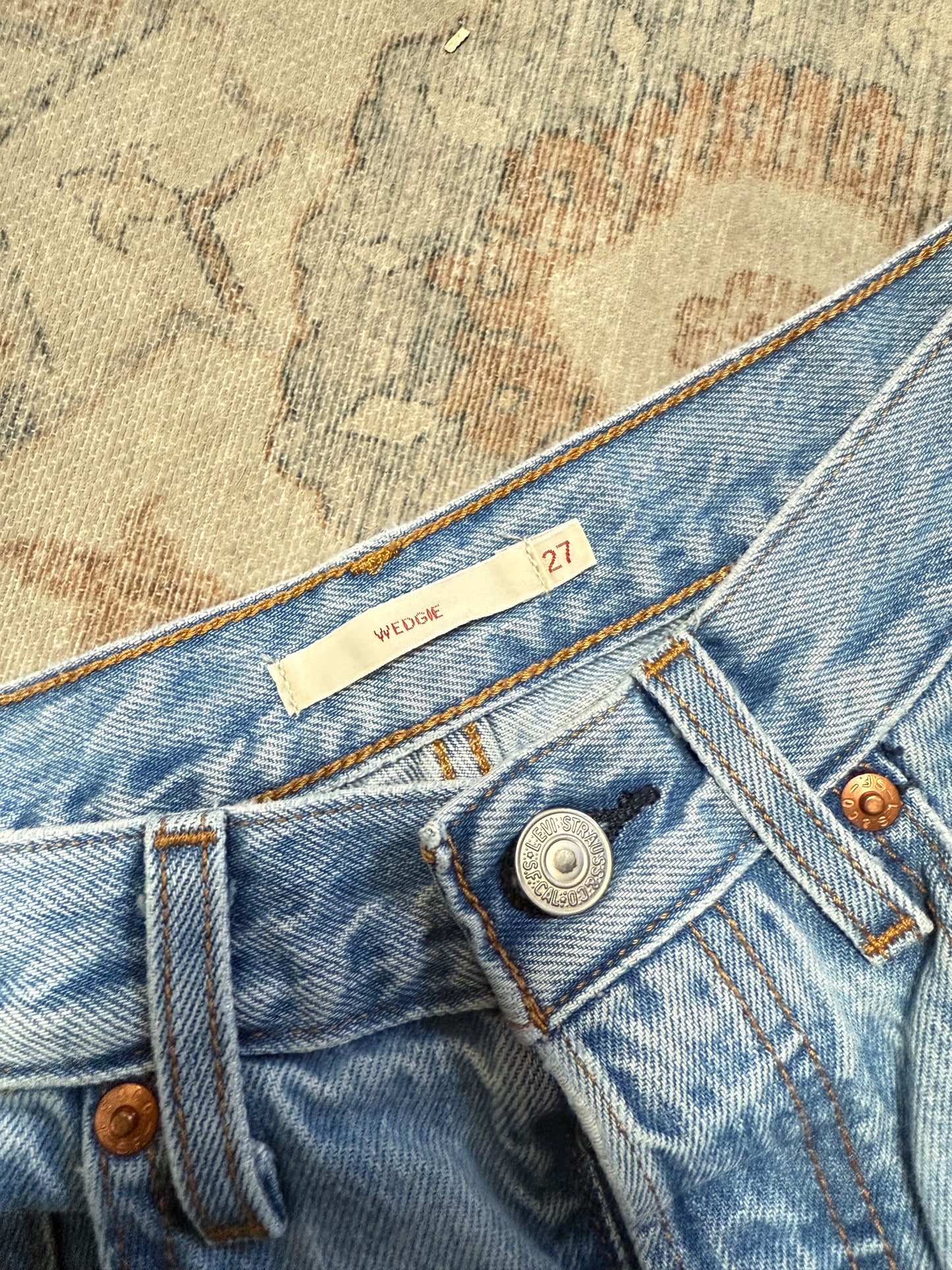 Levi’s Wedgie HR Jeans (27x28)