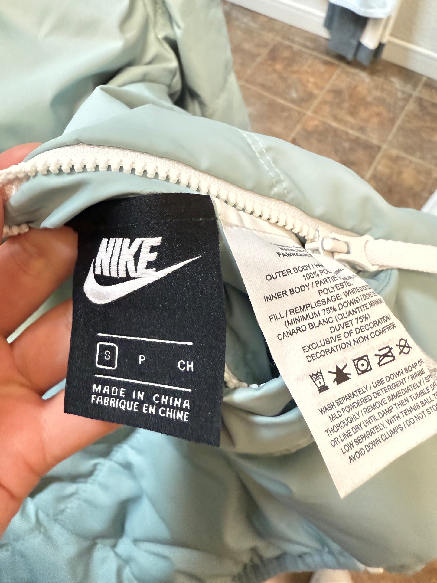 Nike Reversible Windrunner Light Puffer (S)
