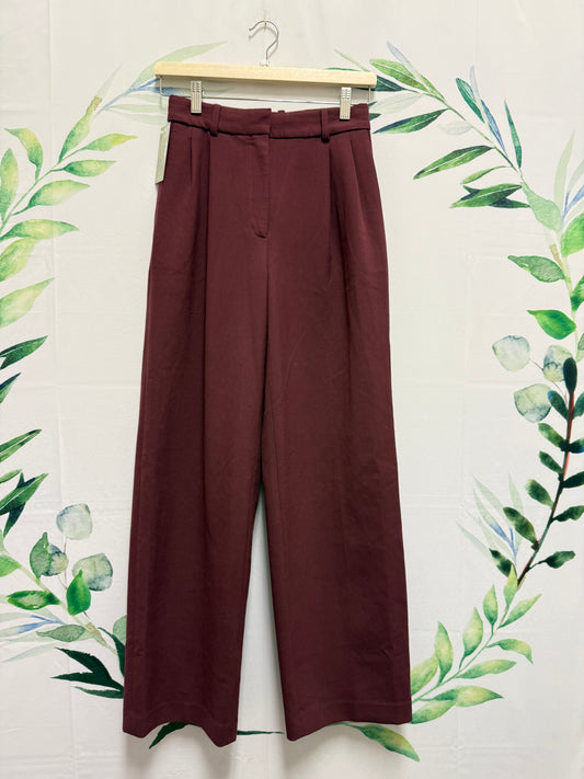 Aritzia Babaton Pleated Pant (2)