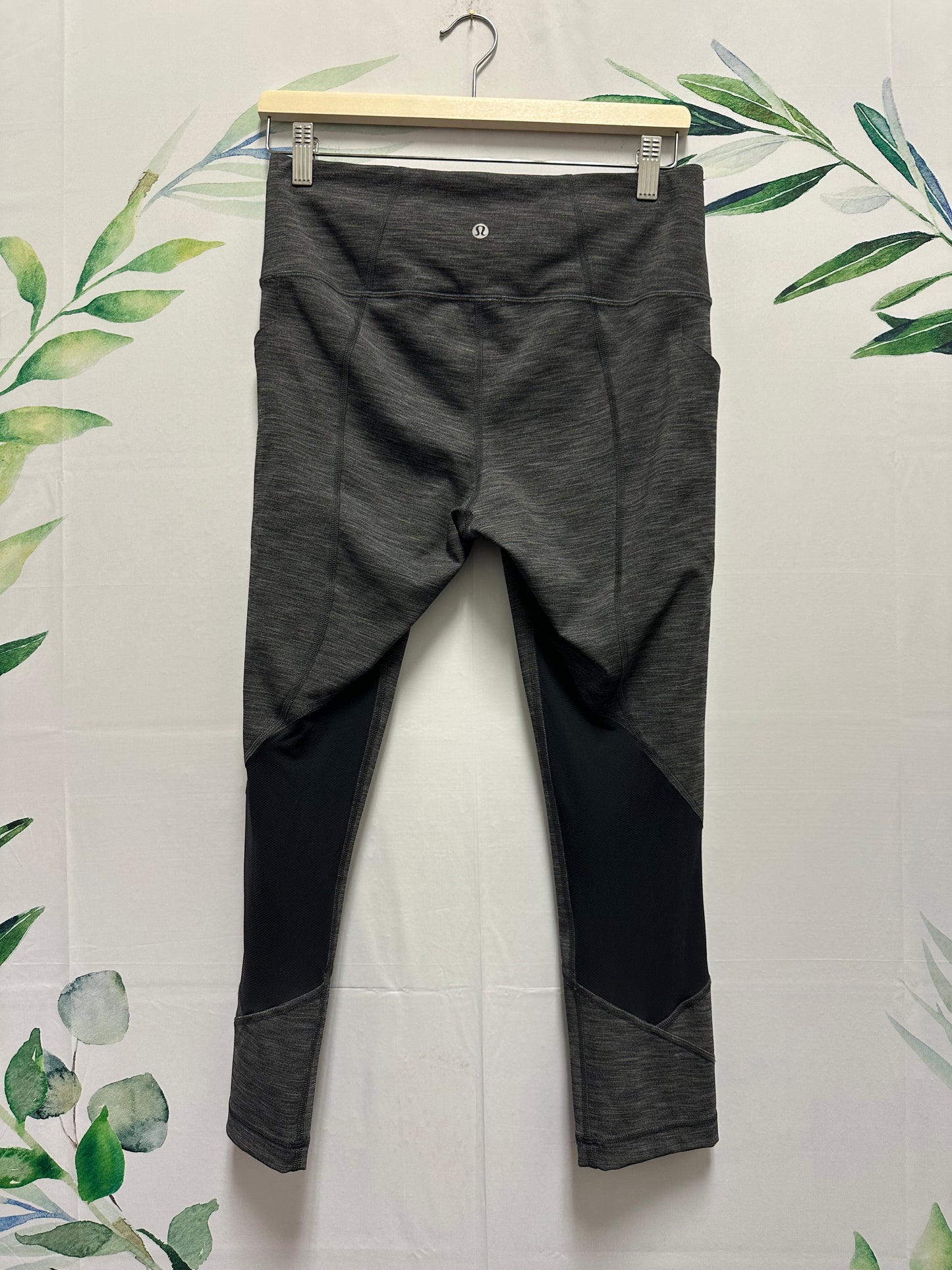 Lululemon Pace Rival MR Crop 22” (8)