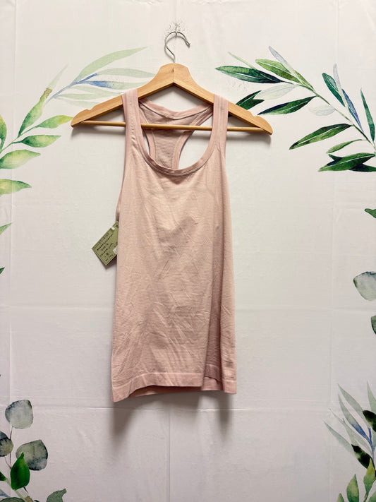CLEARANCE Lululemon Swiftly Tech Tank (4)