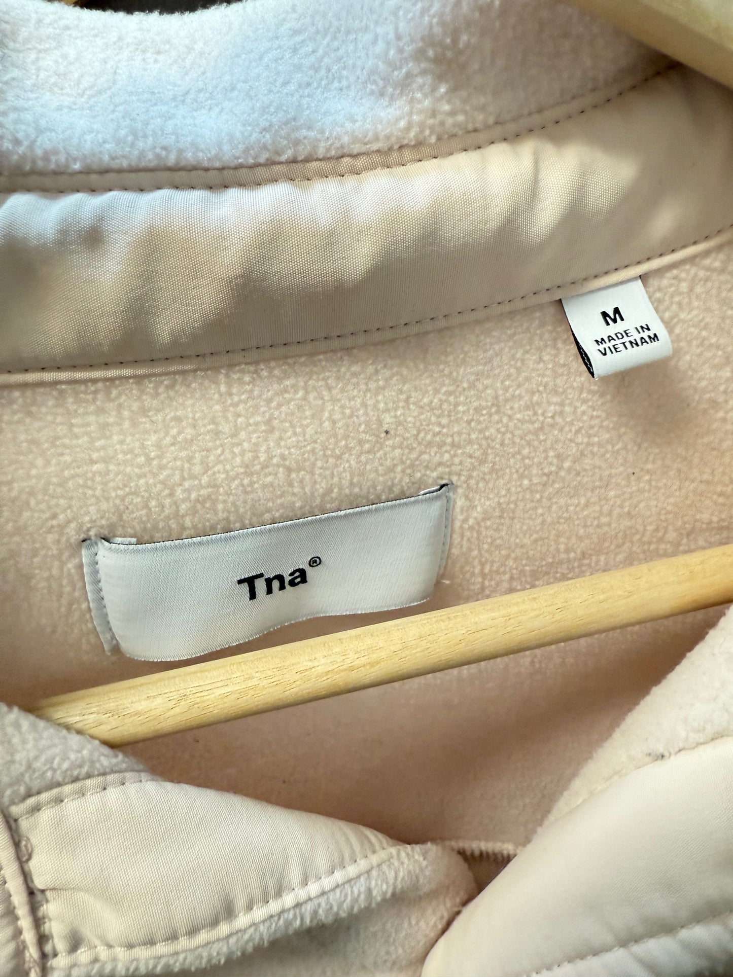 Aritzia TNA Polar Shacket (M)
