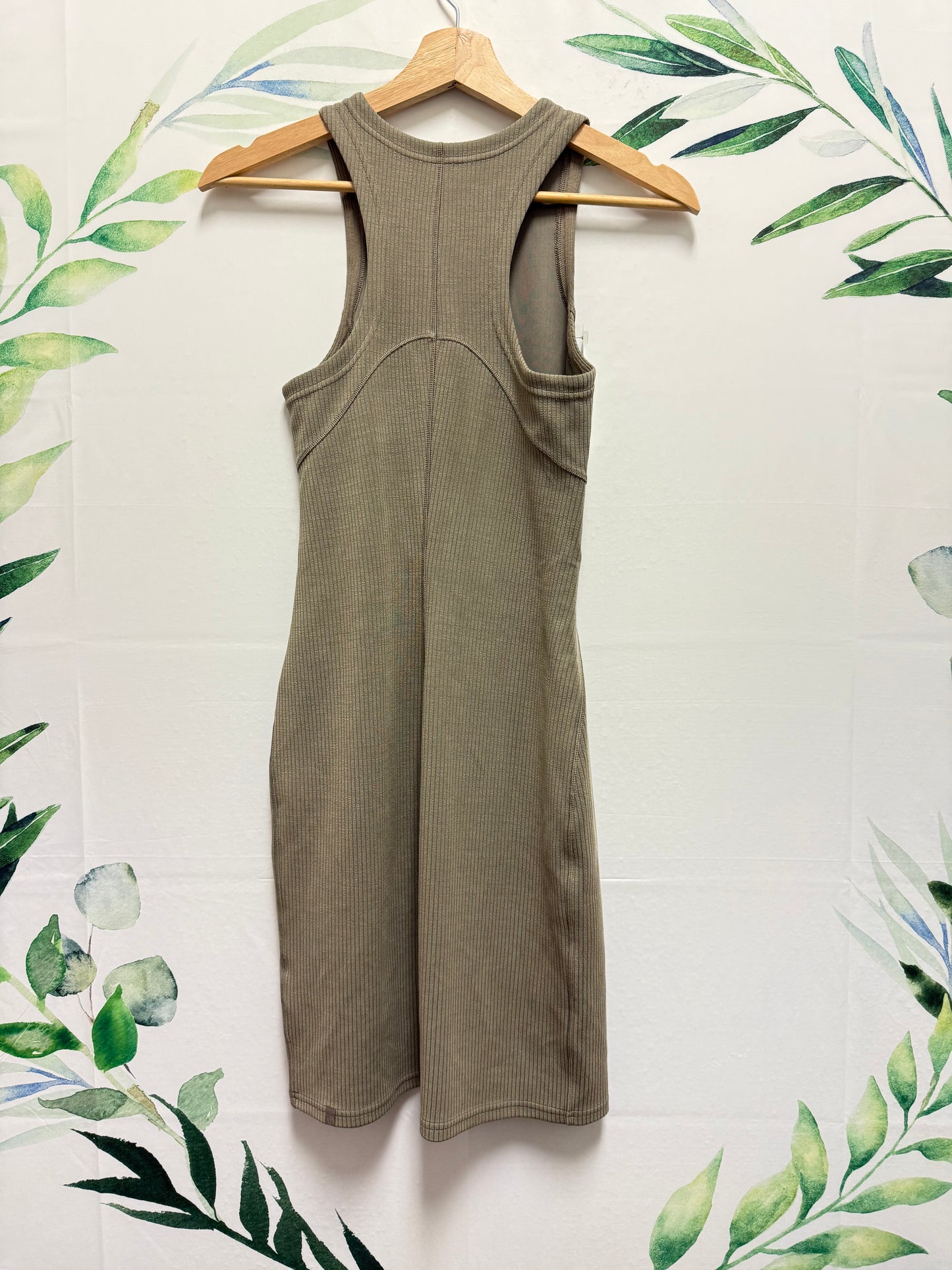 Lululemon Softstreme Ribbed Slim Dress (2)