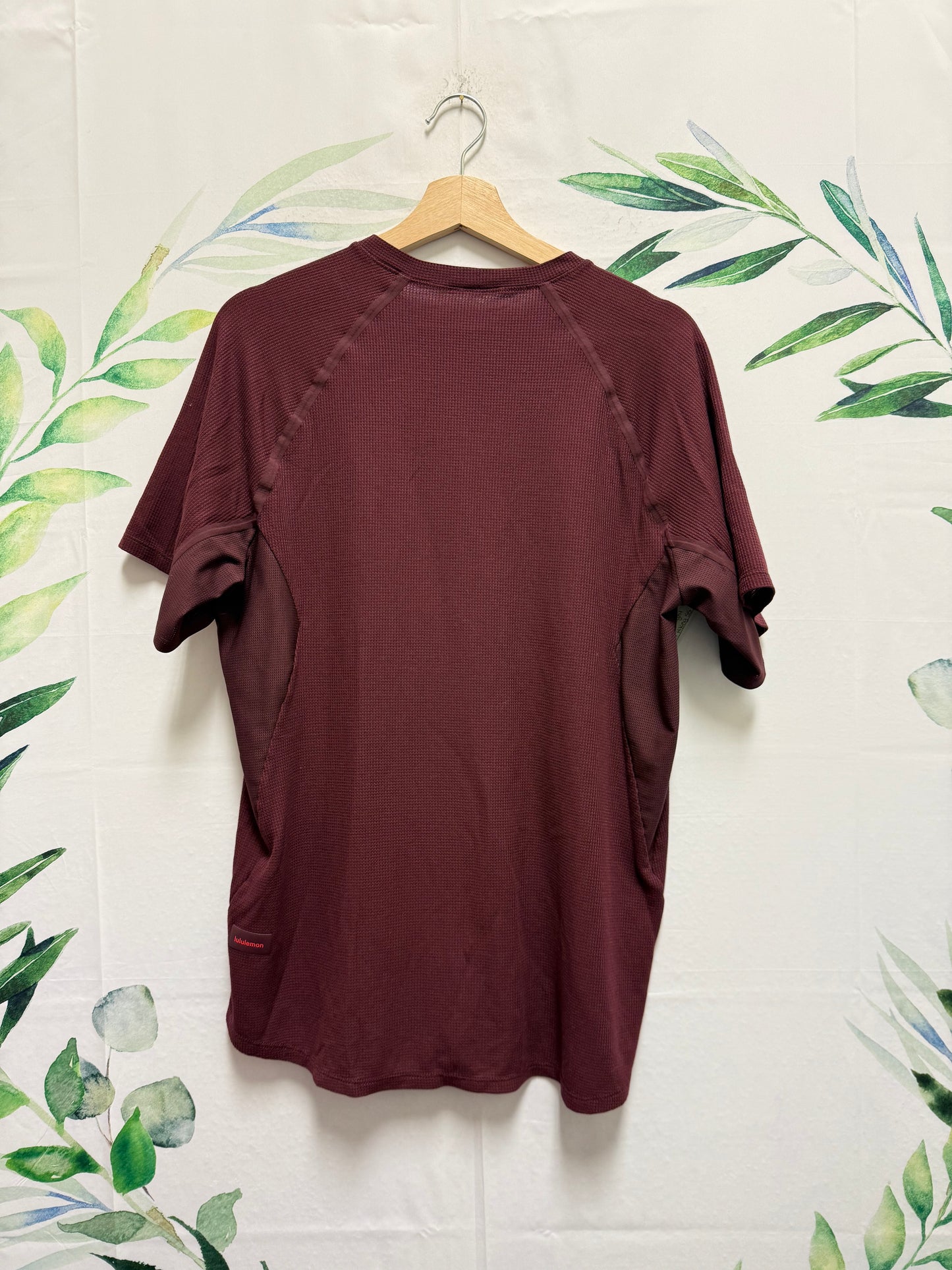 Lululemon Ventilated Hiking Short Sleeve (L)