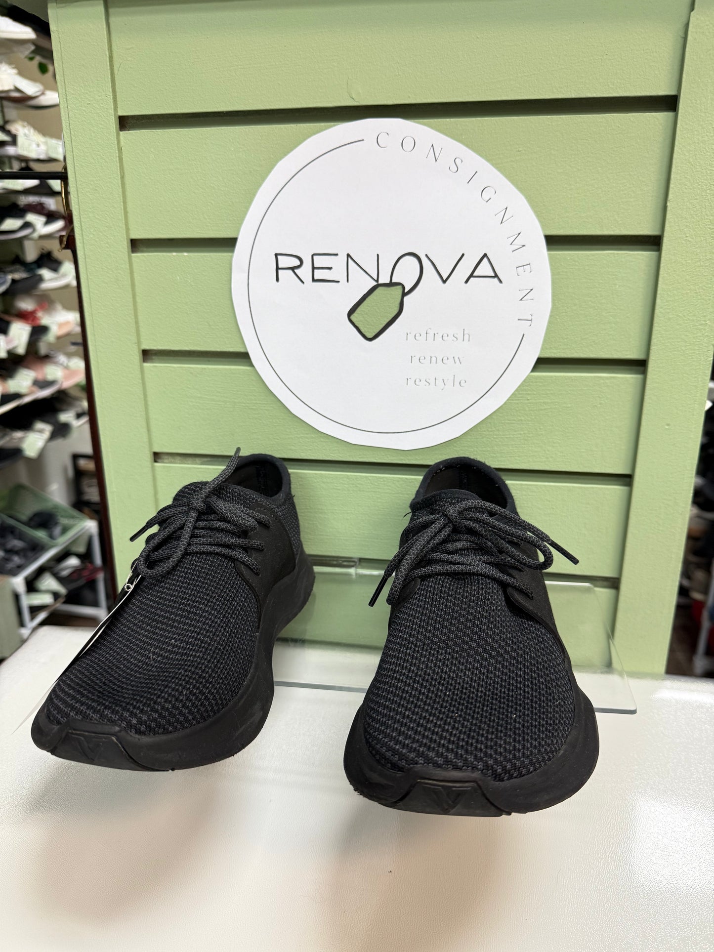 Vessi Everyday Runners (Womens 7)