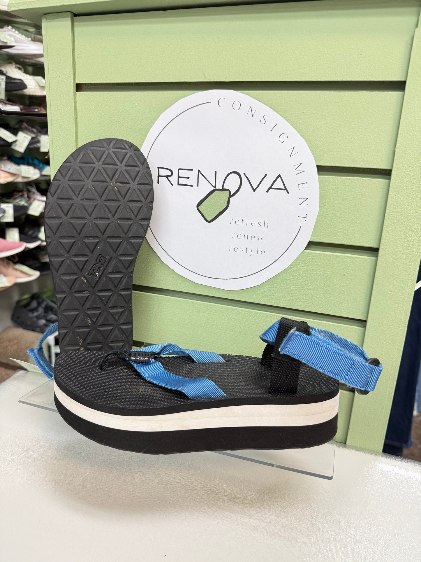 Teva Platform Universal Sandals (Womens 7)