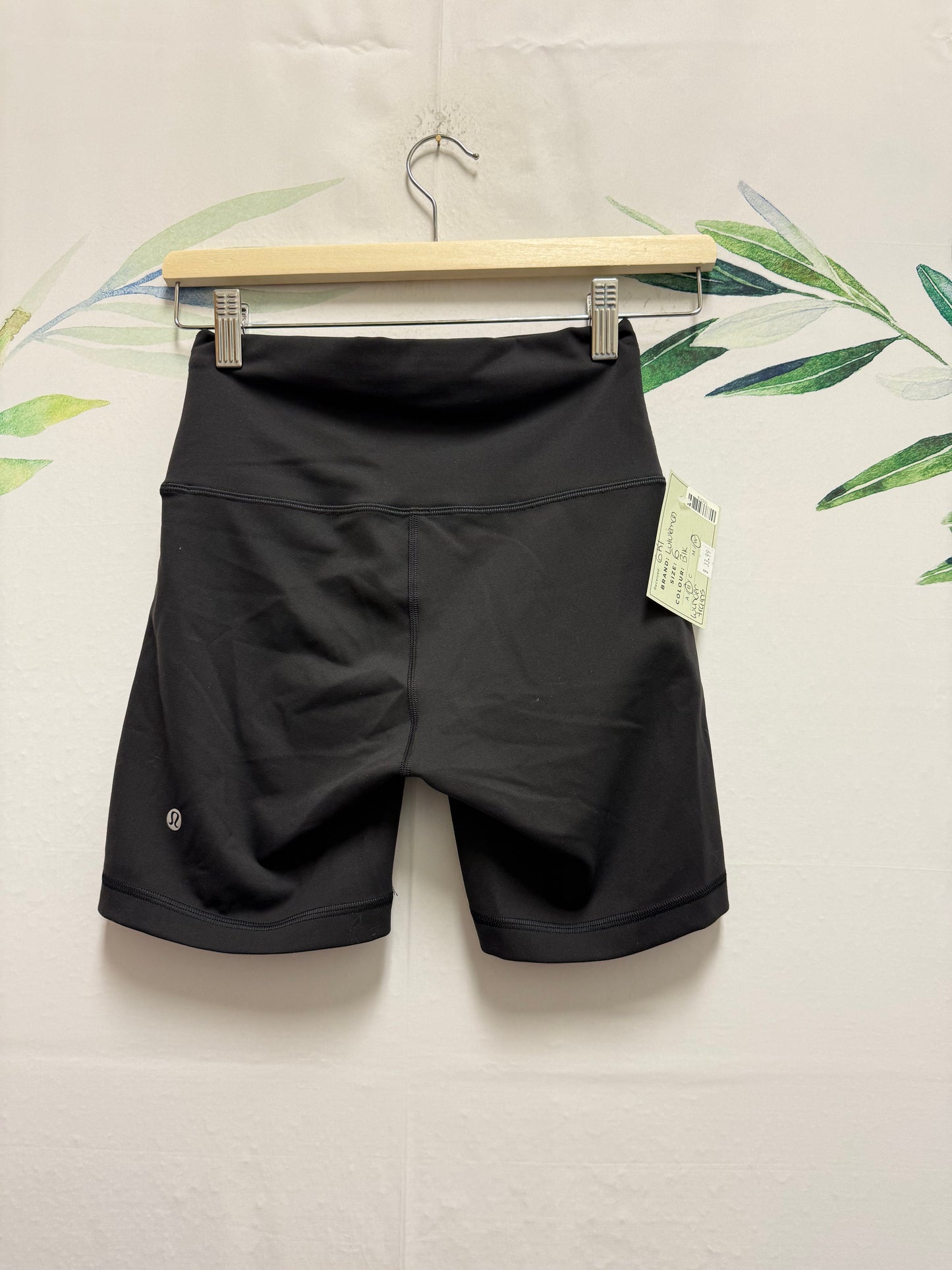 Lululemon Wunder Train HR Short 6” (6)