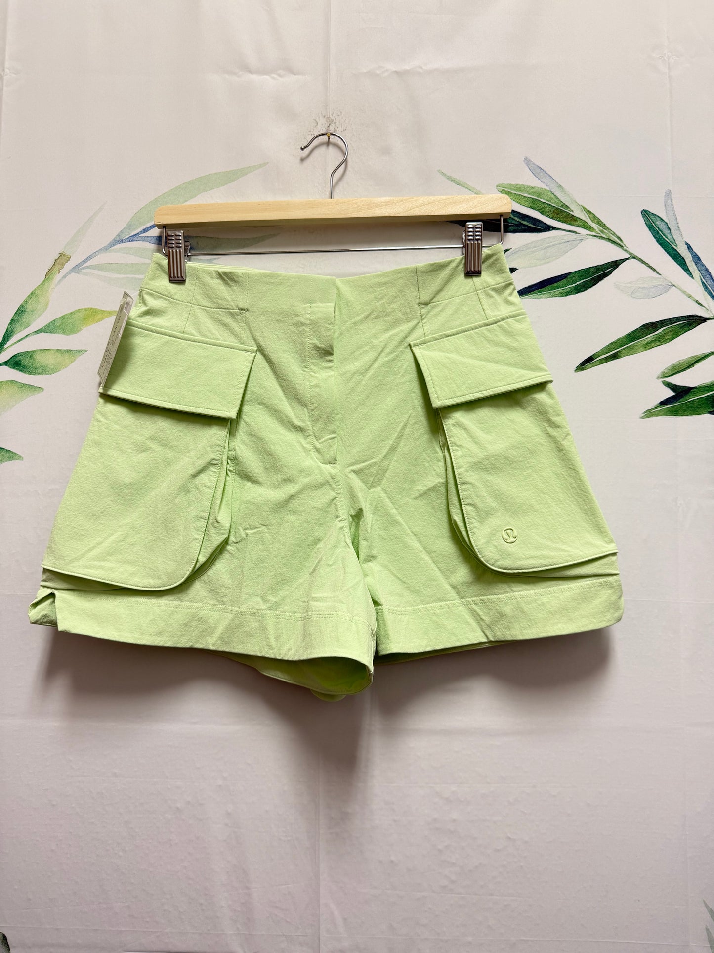 Lululemon Relaxed Cargo Super HR Short 4” (6)