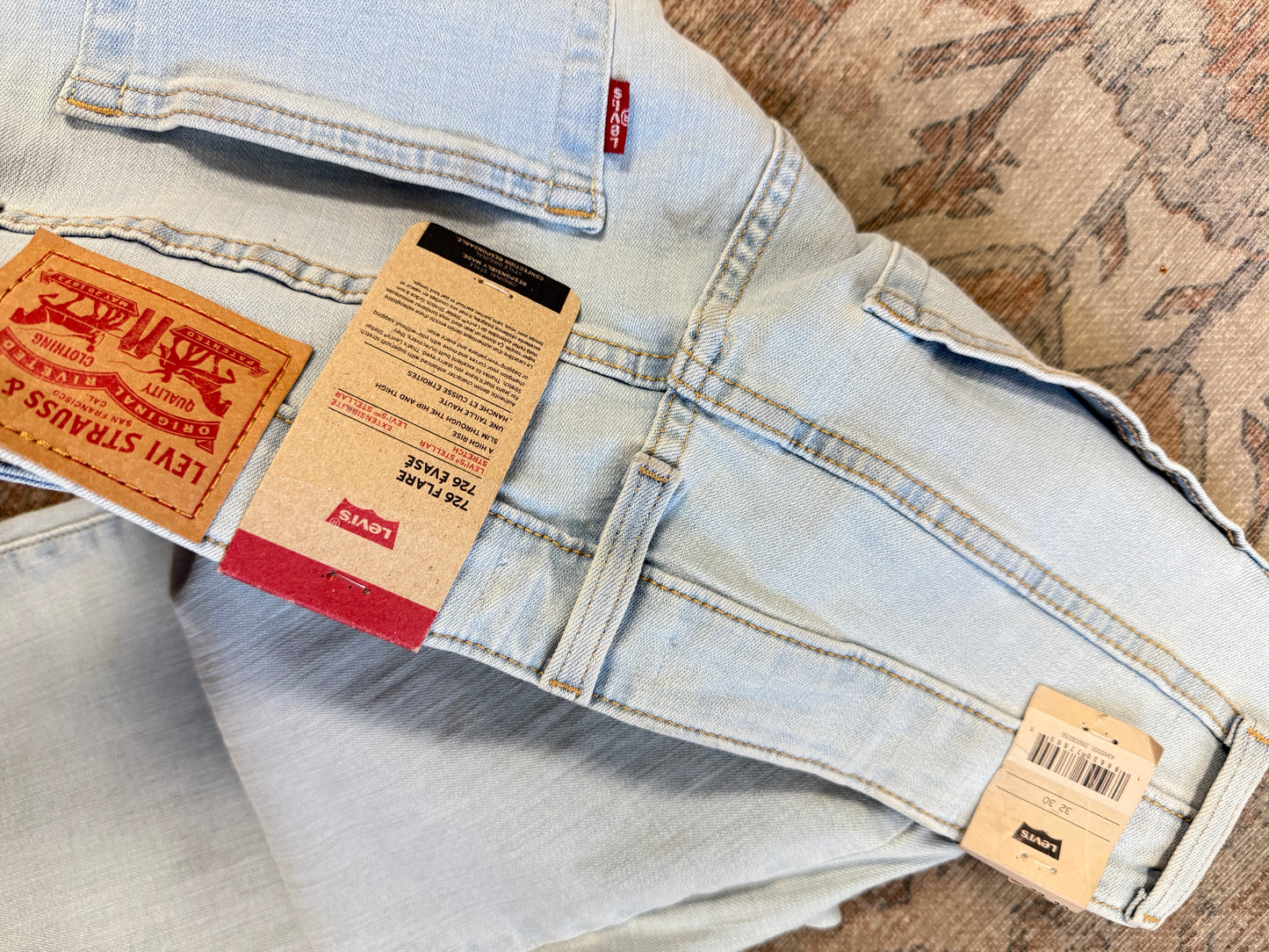 Levi Flare HR Jeans (32x30)