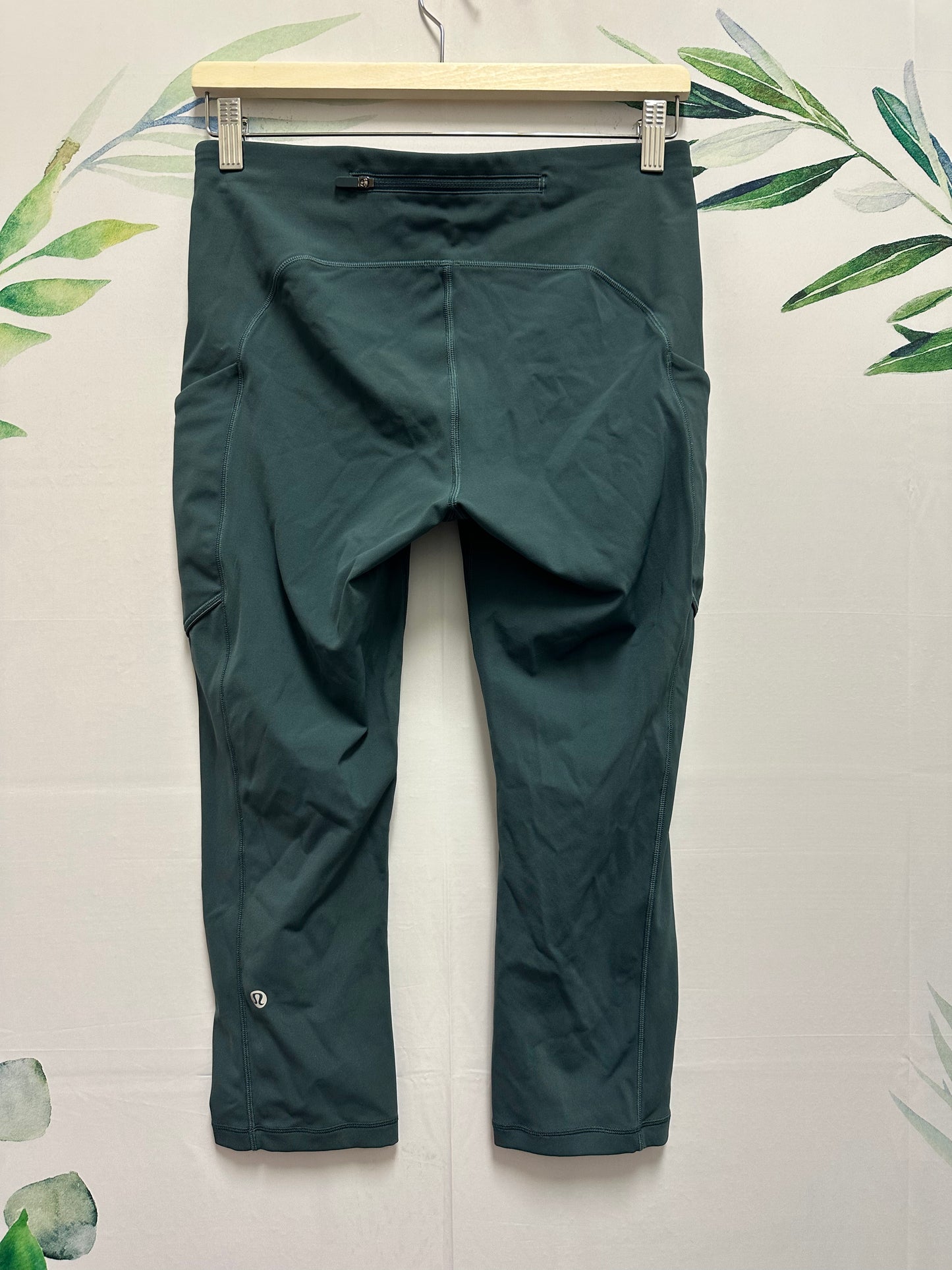 Lululemon Speed Up MR Crop 21” (8)