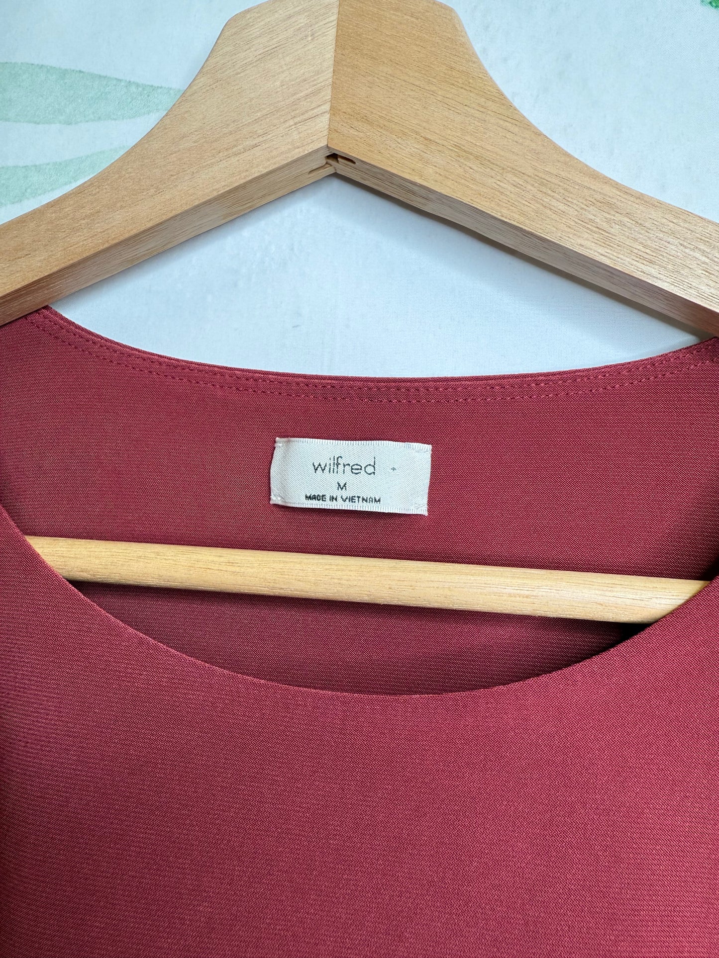 Aritzia Wilfred Olympia Tee (M)