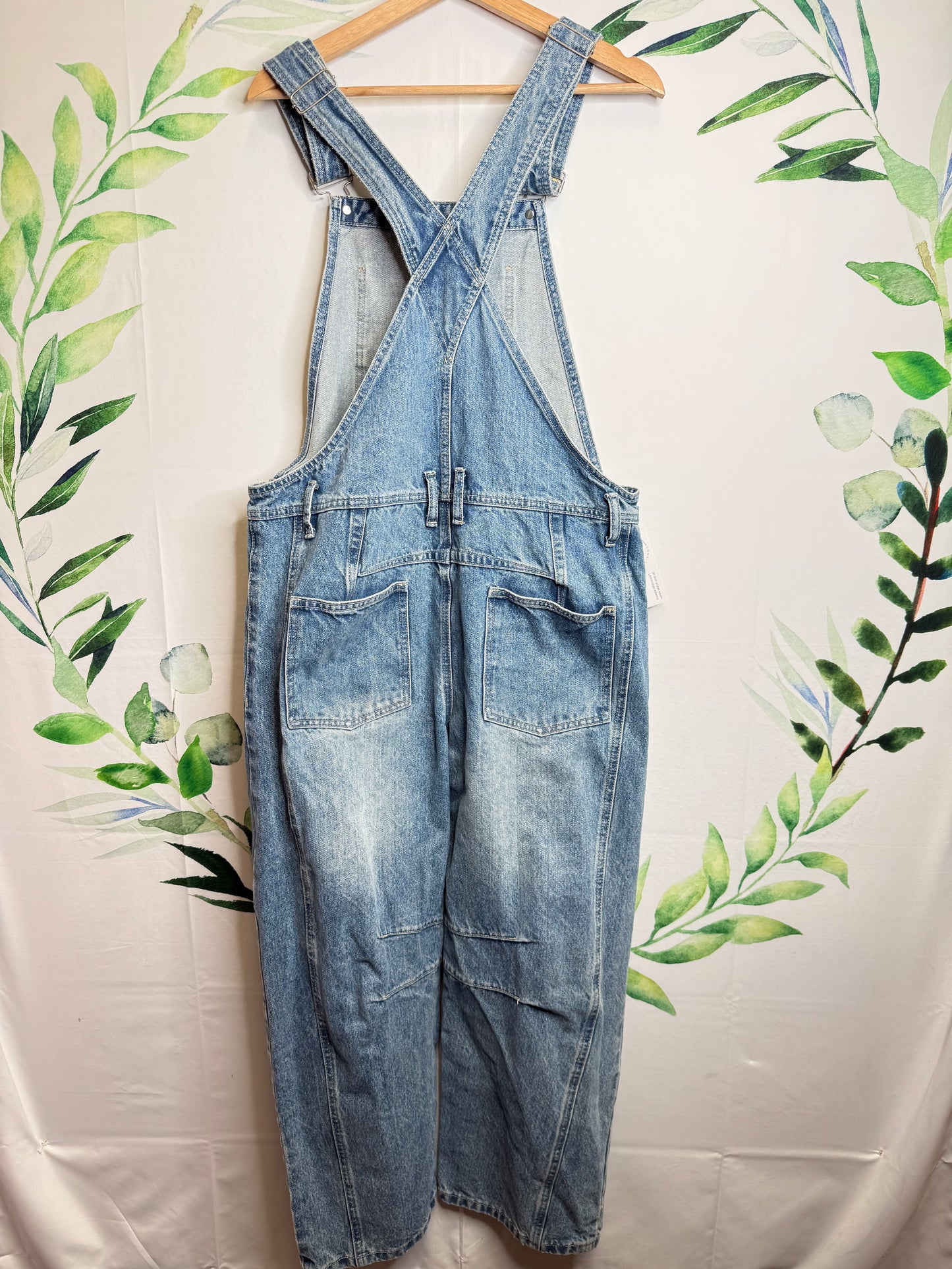 Aaron & Amber Relaxed Barrel Overalls (L)
