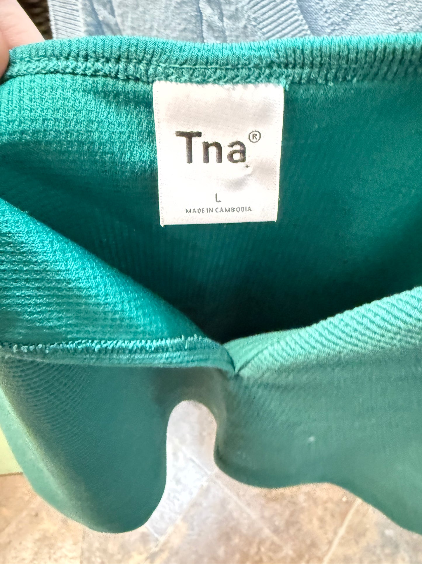 Aritzia TNA Waffle Notch Tank (L)