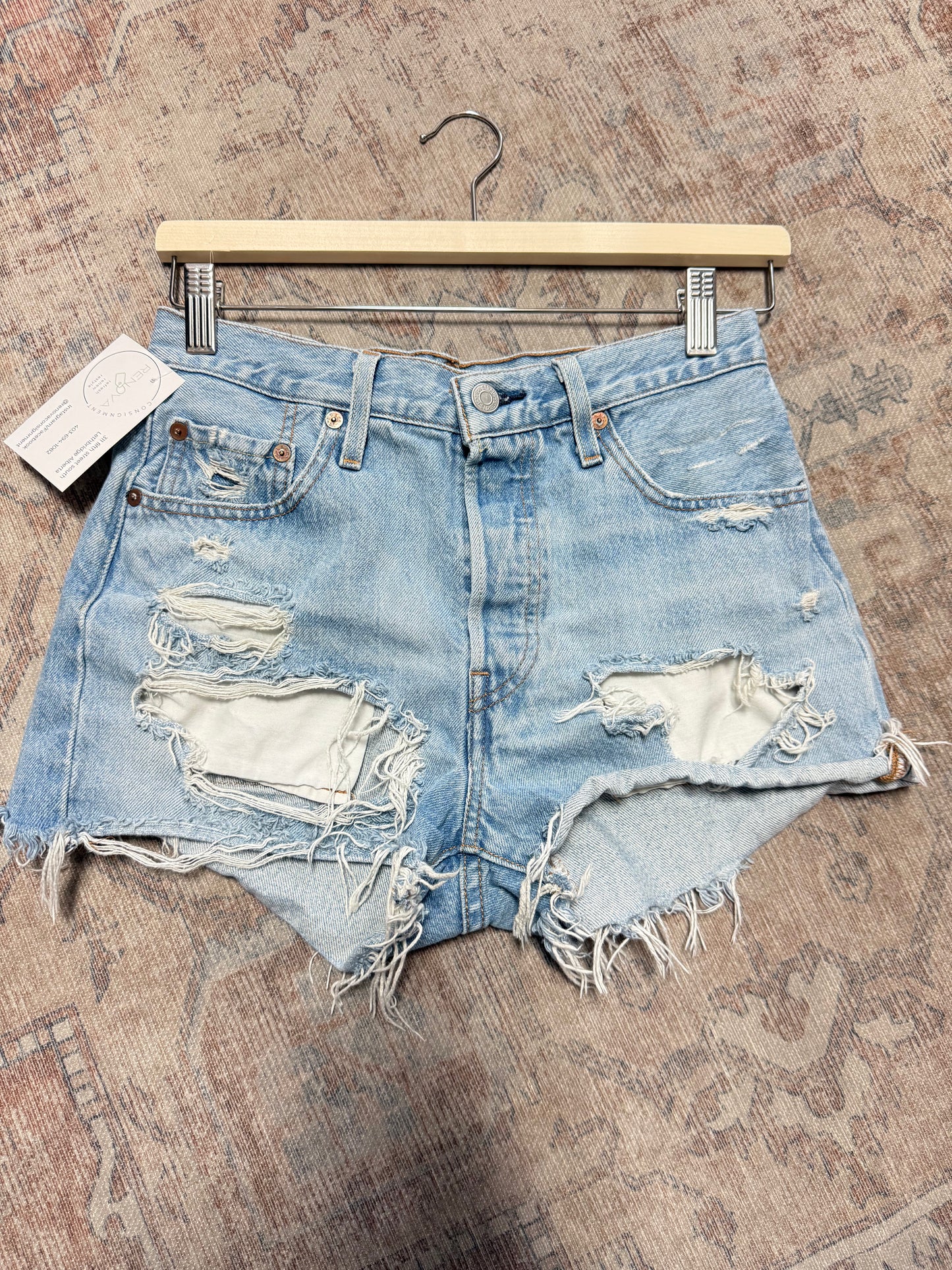 Levi’s 501 Shorts (25)