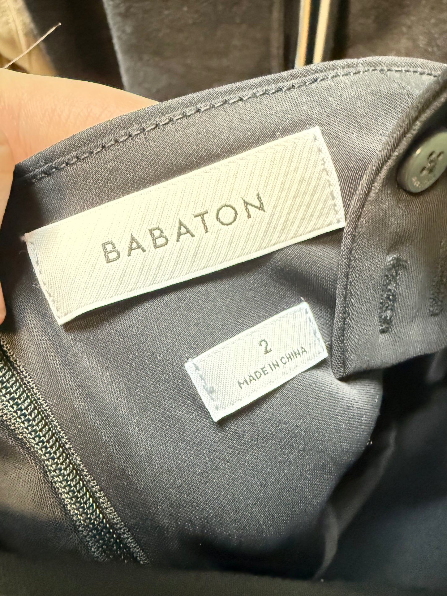 Aritzia ‘90s Slit Midi Dress (2)