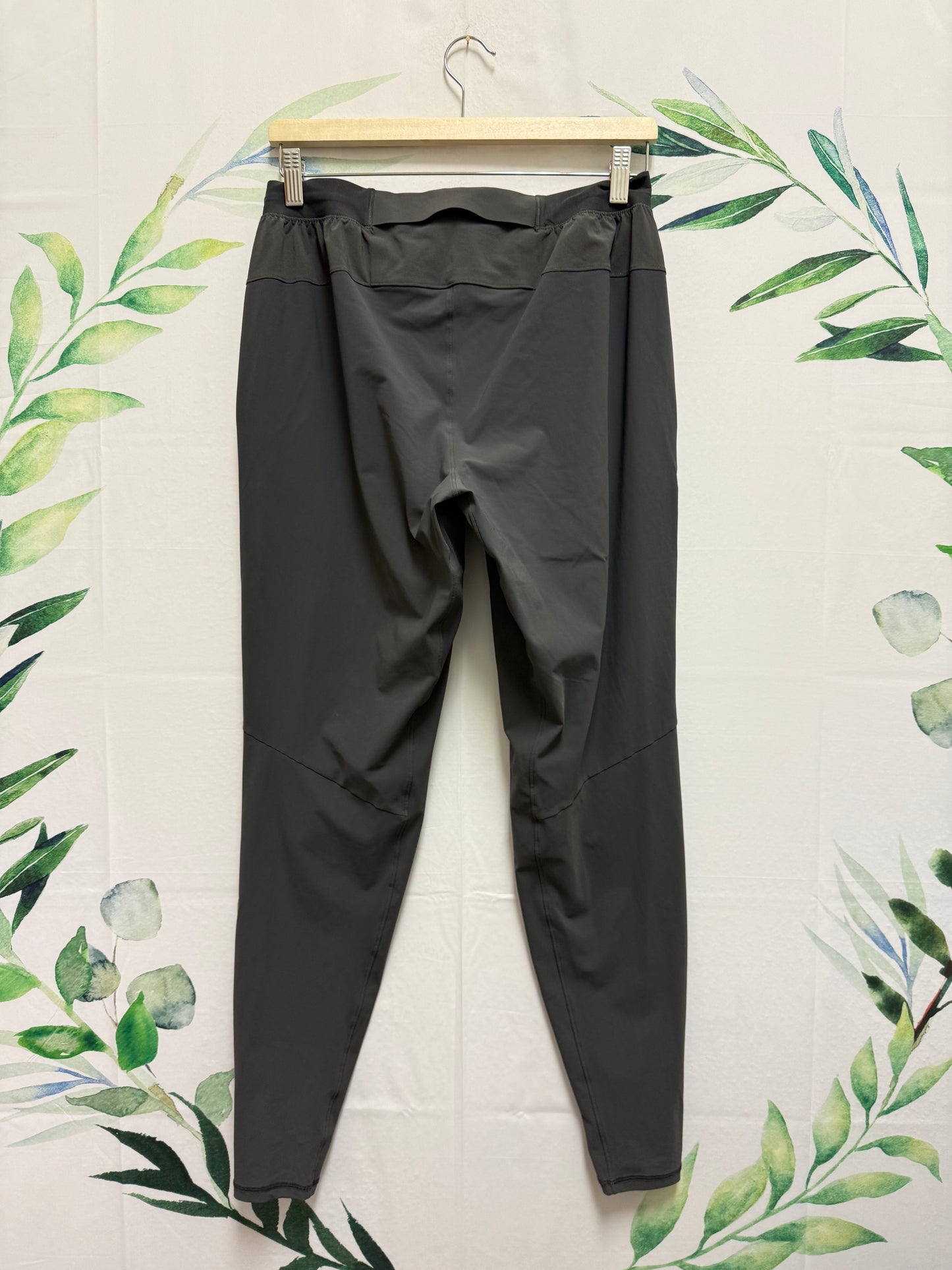 Lululemon Surge Hybrid Jogger 29” (M)