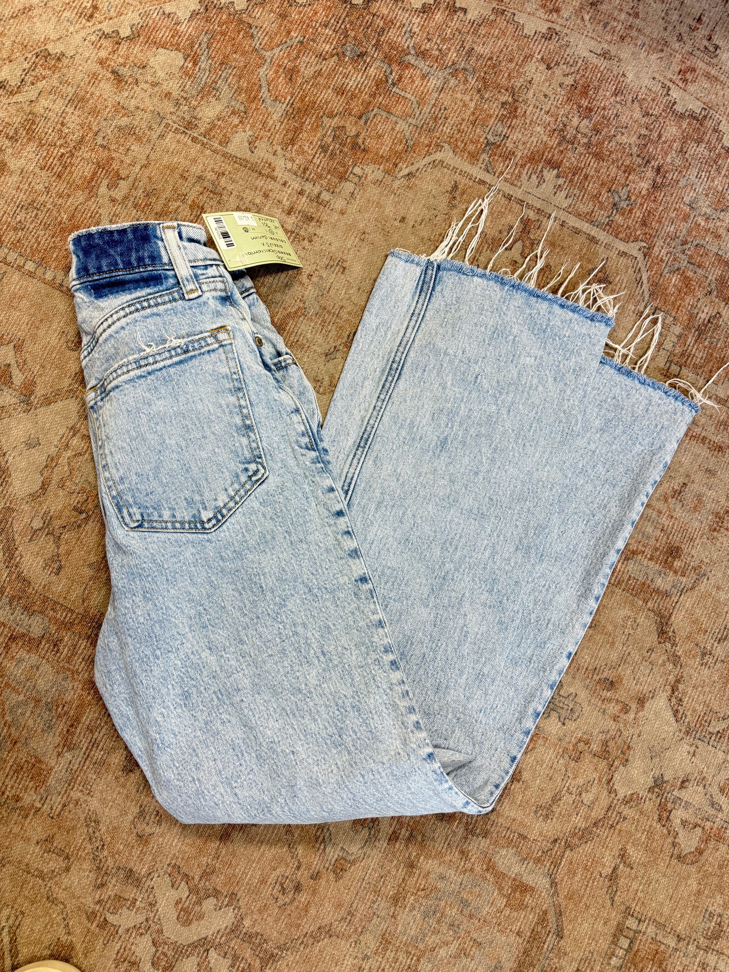 Abercrombie ‘90s Relaxed HR Jeans (23)