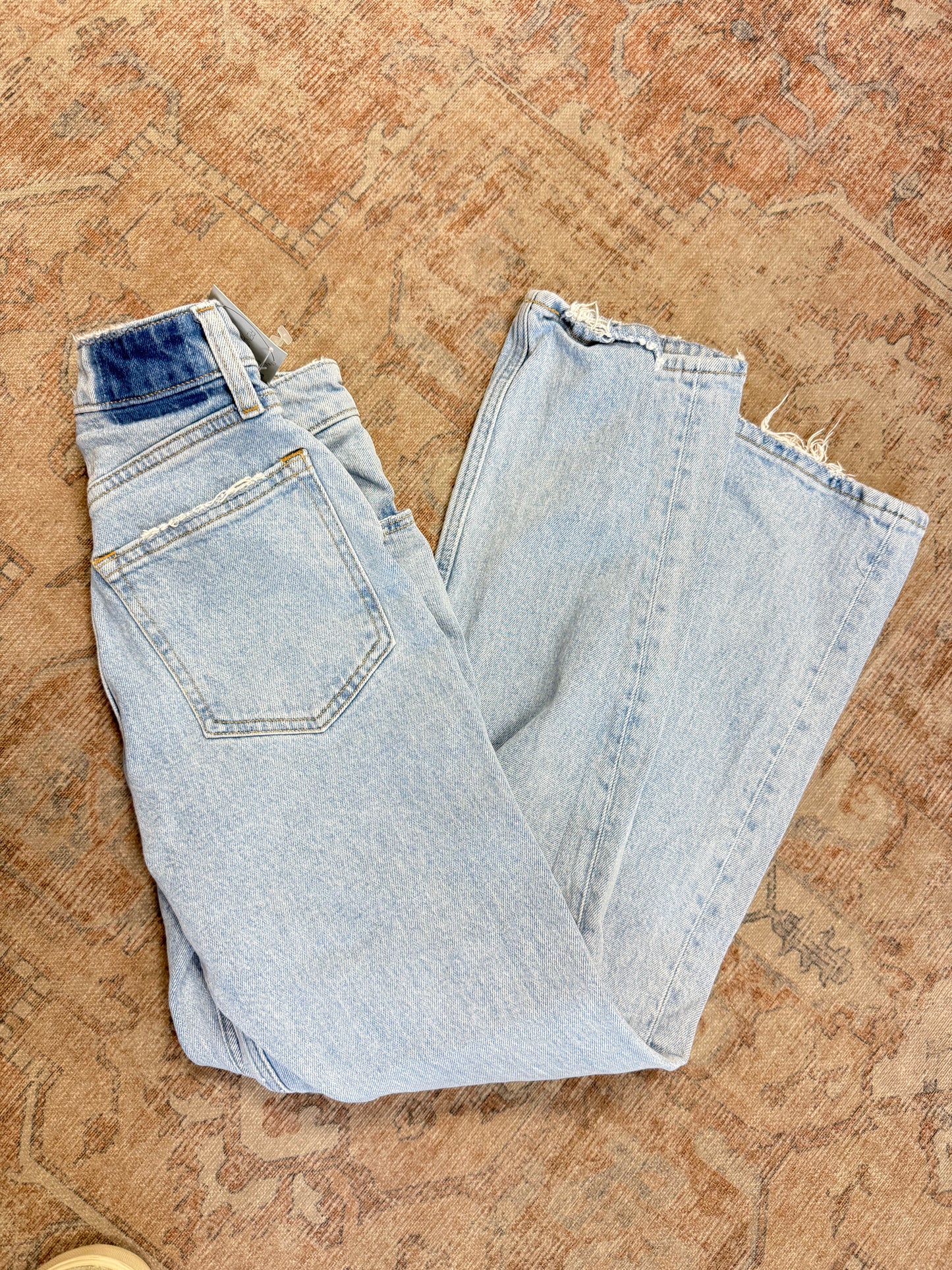 Abercrombie ‘90s Relaxed HR Jeans (23x27)