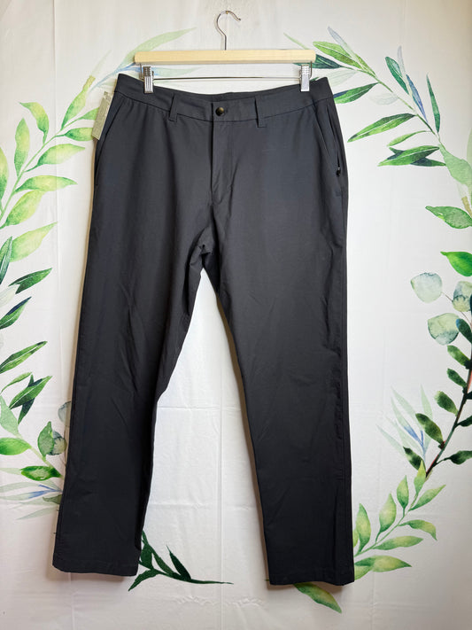 Lululemon ABC Classic Pant (33x32)