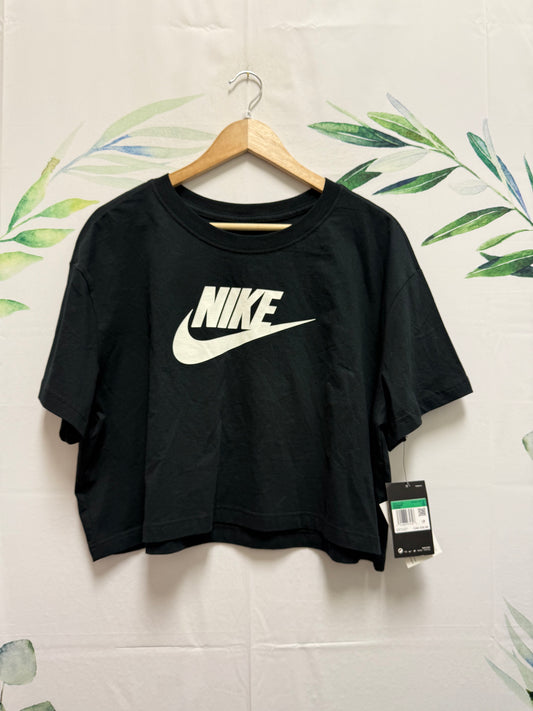 Nike Cropped Tee (XL)