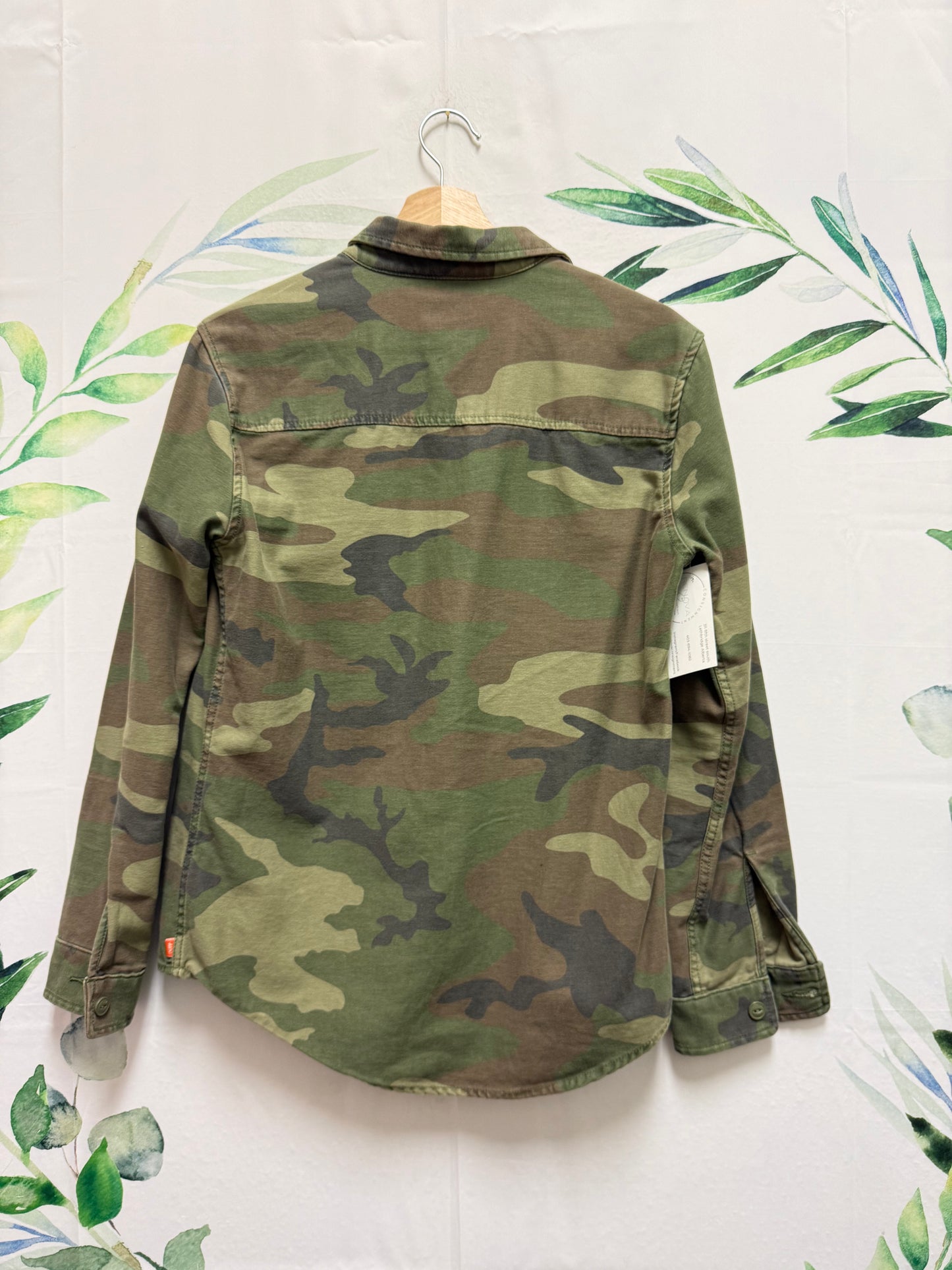 Aritzia TNA Button Down (S)