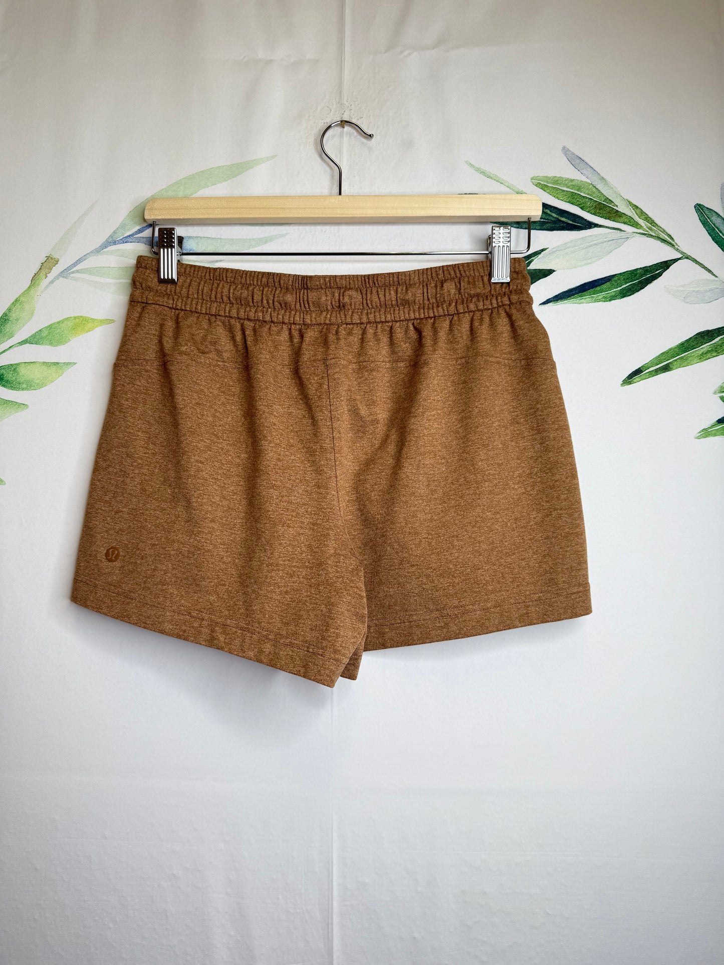 Lululemon Soft Jersey Relaxed MR Short 4” (6)