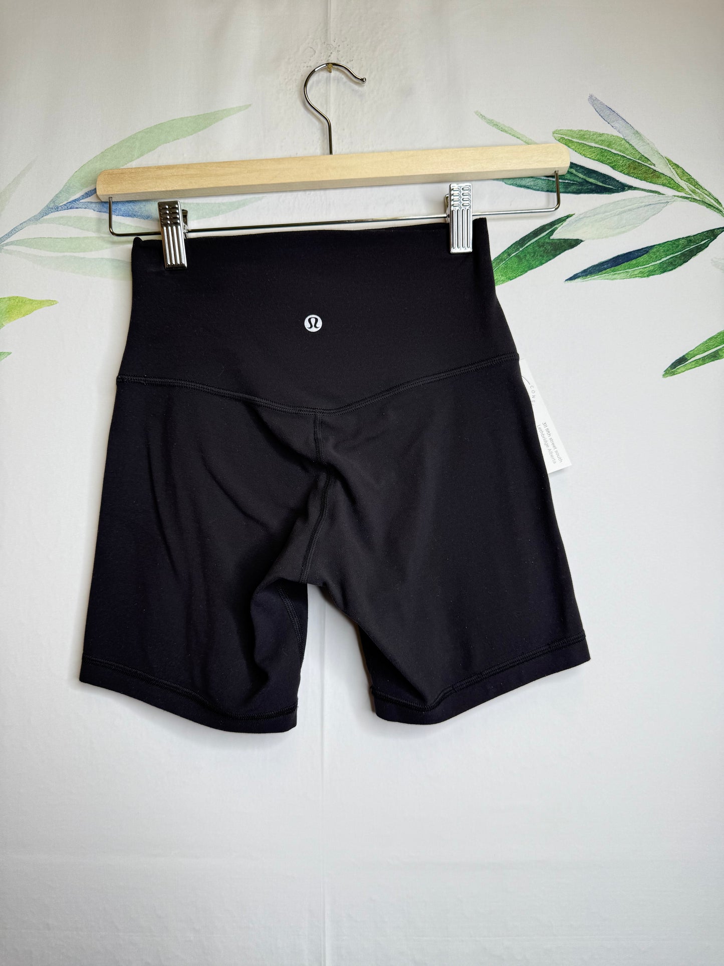 Lululemon Align HR Short 6” (2)