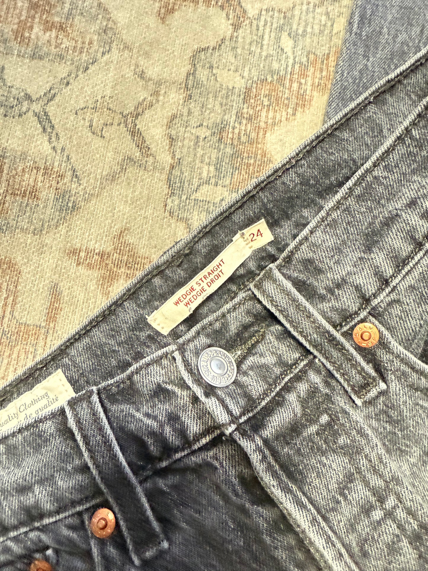 Levi’s Wedgie Straight HR Jeans (24x26)