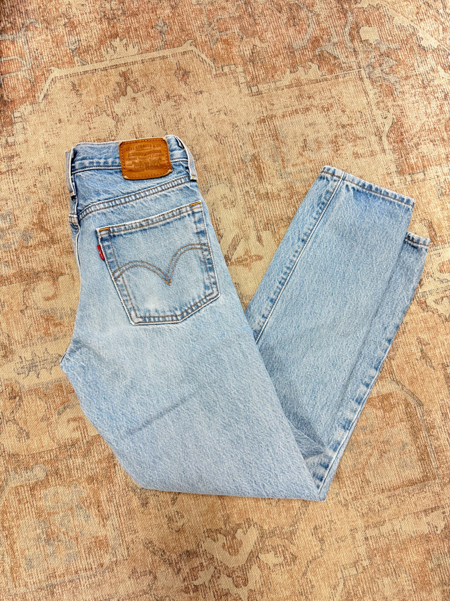 Levi’s Wedgie HR Jeans (23x28)