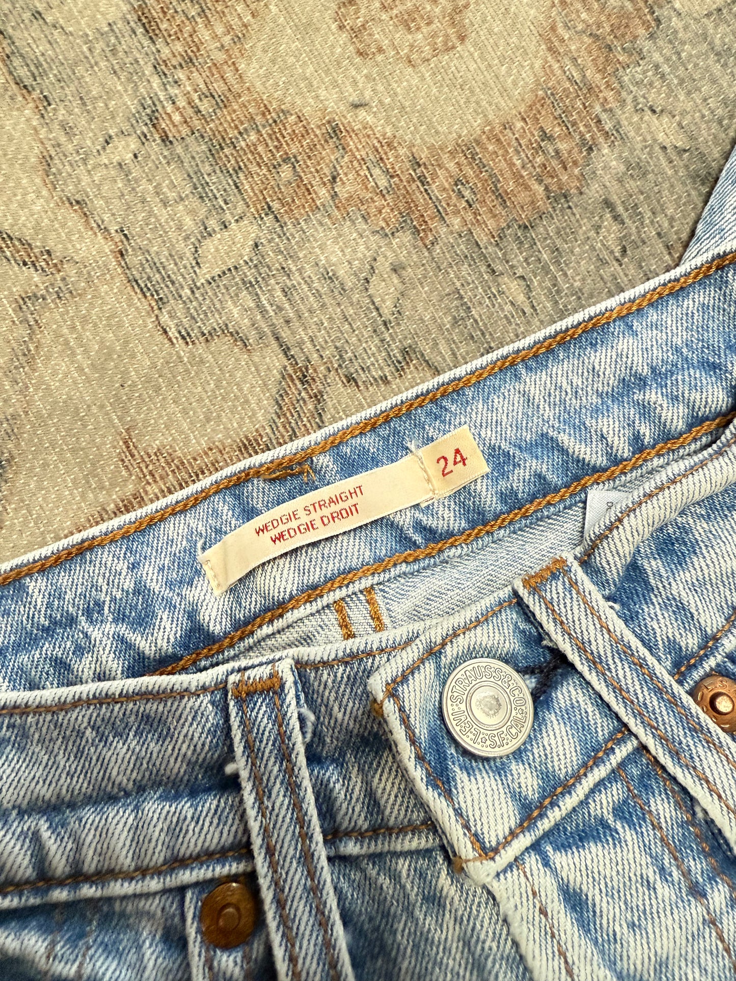Levi’s Wedgie Straight HR Jeans (24x28)