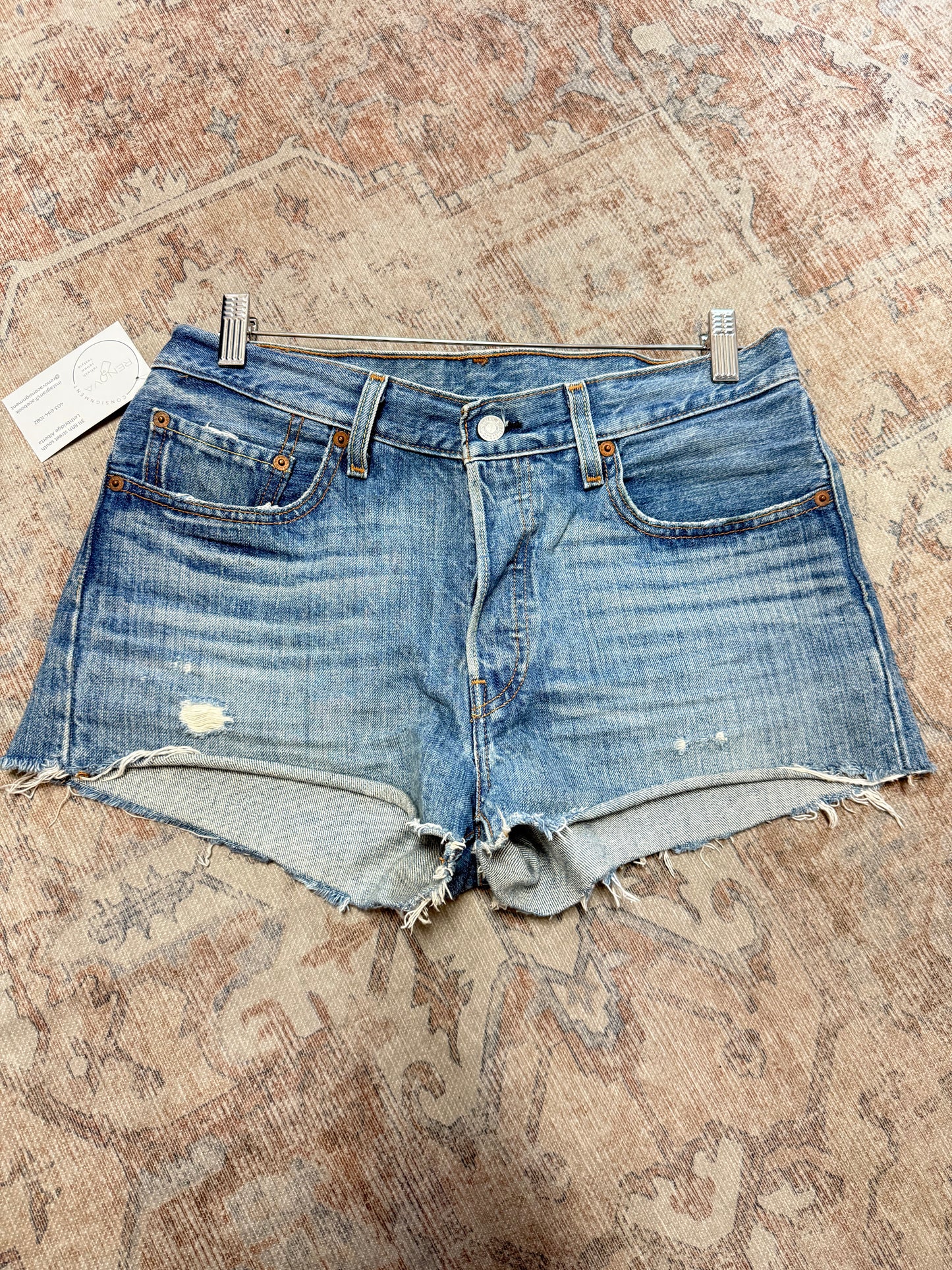 Levi’s 501 Shorts (28)