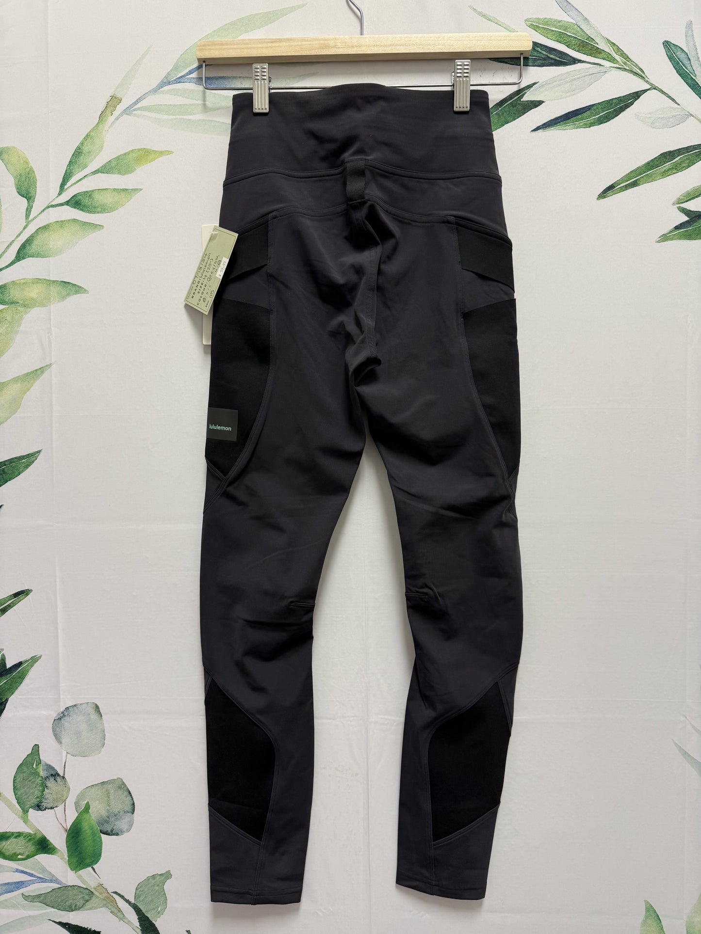 Lululemon Cargo SHR Hiking Tight 25” (4)