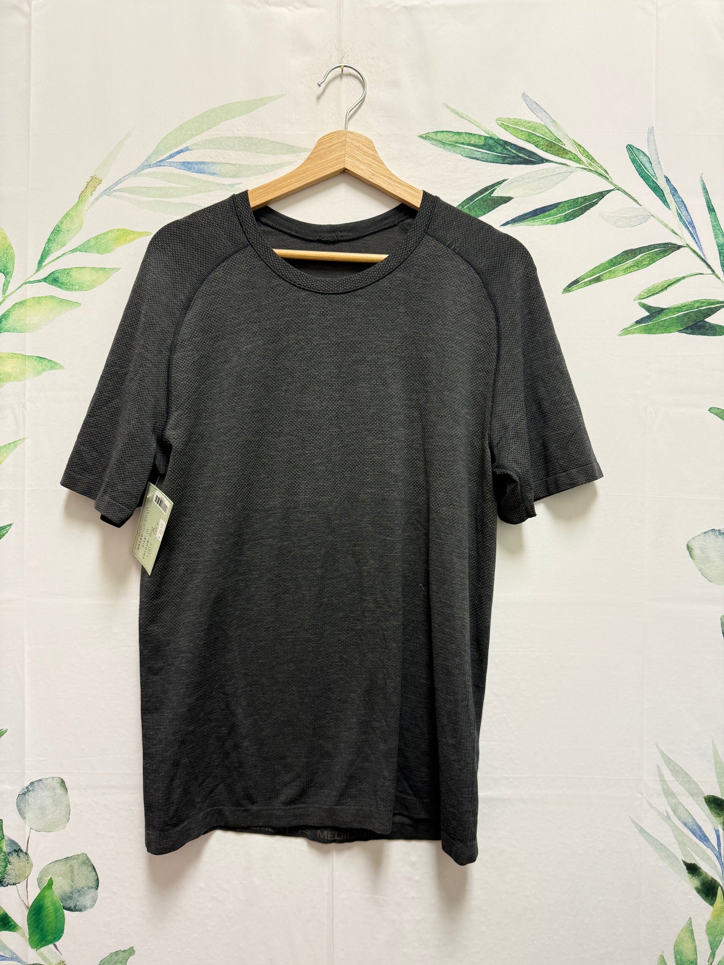 Lululemon Metal Vent Short Sleeve (M)