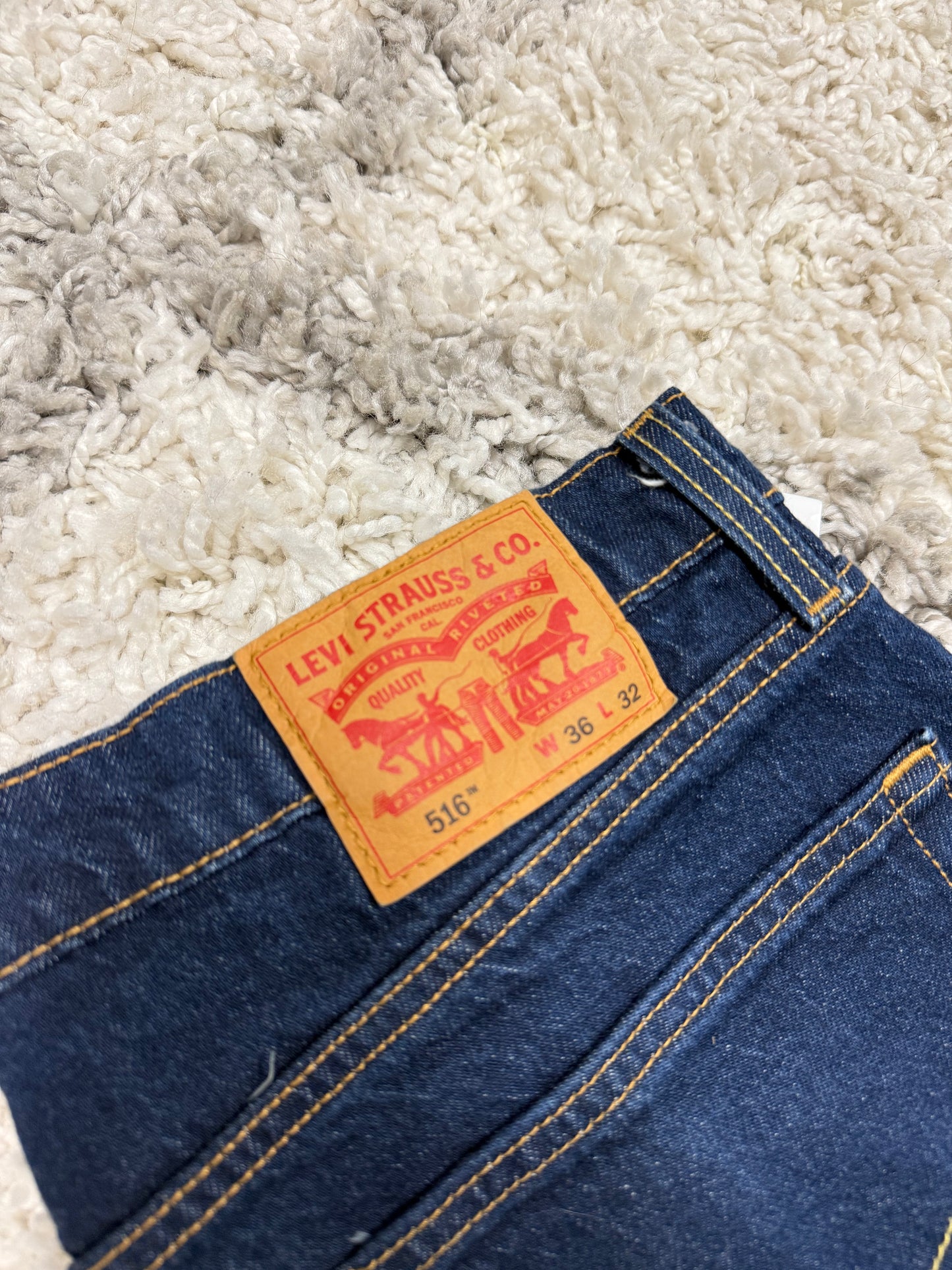 Levi’s 516 Jeans (36x32)