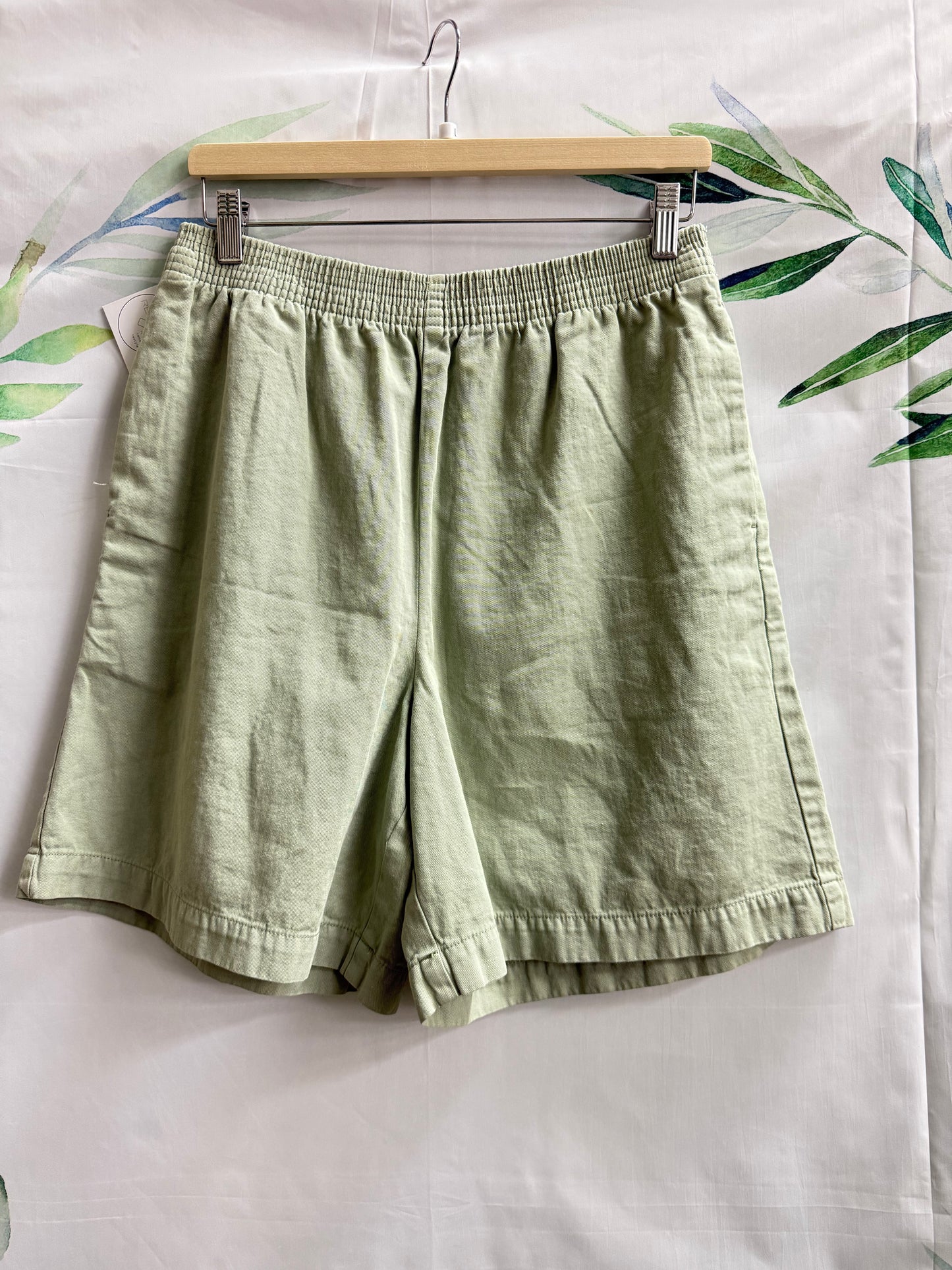 Aritzia Wilfred Nova Short 7” (L)